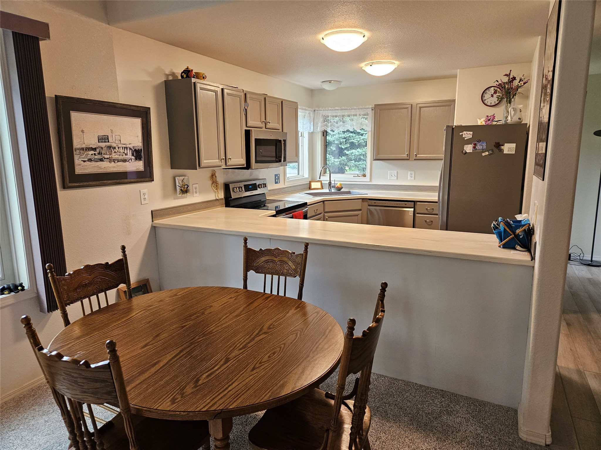 145 Fairway Boulevard