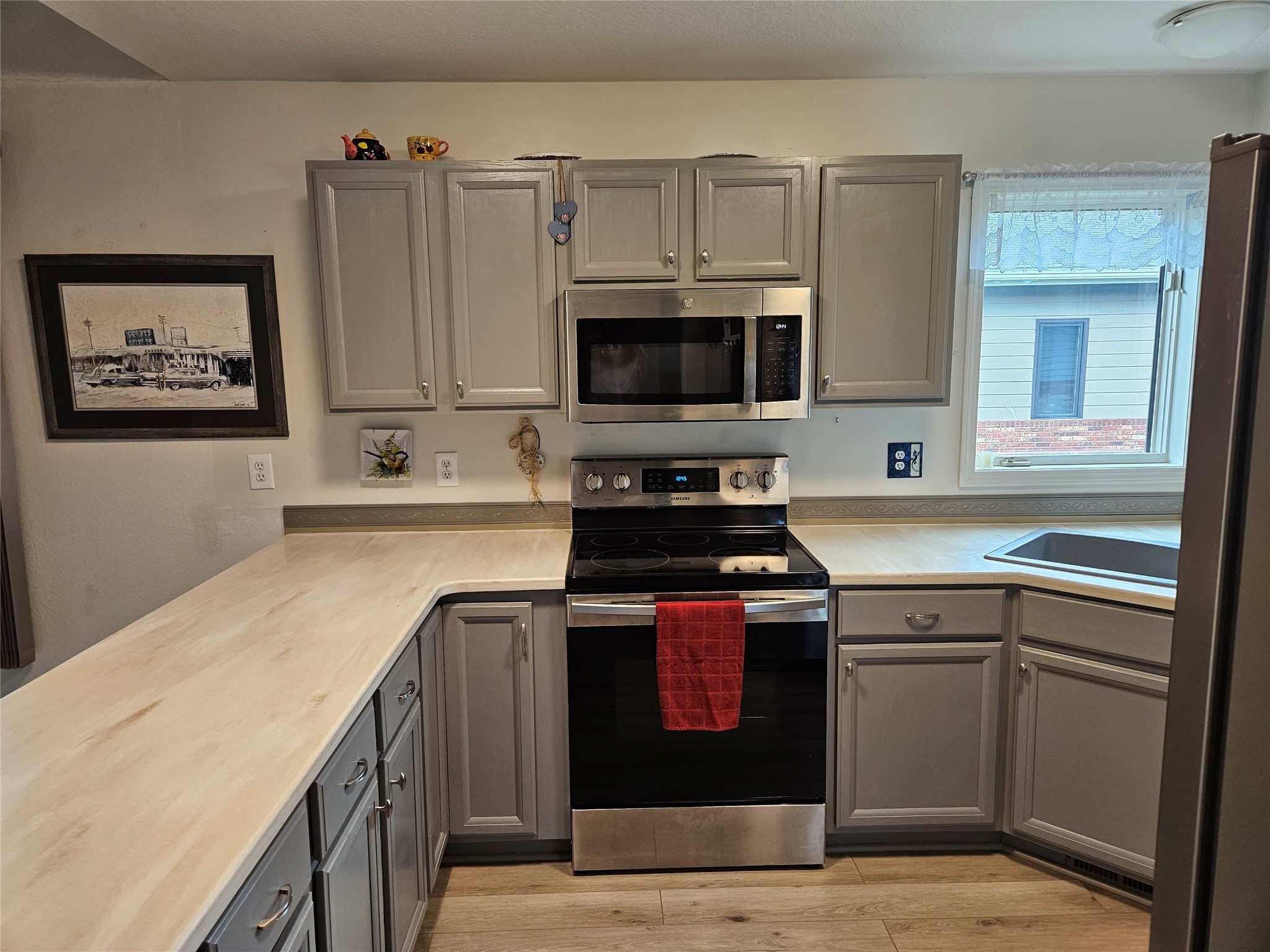 145 Fairway Boulevard