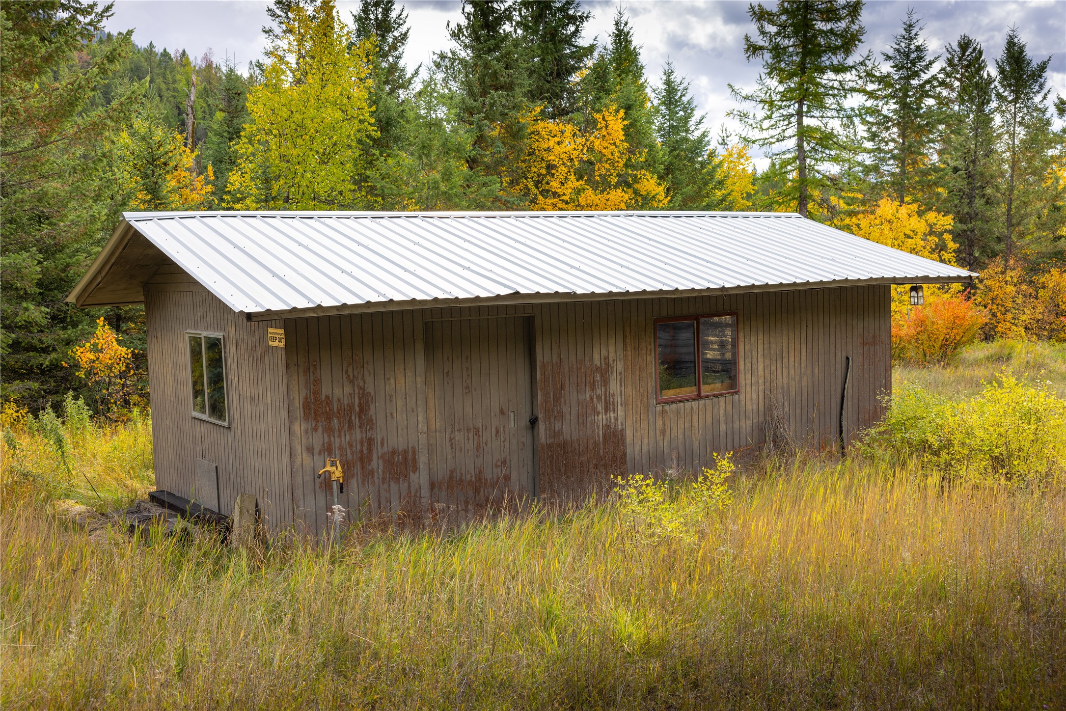 2400 Therriault Pass Road Unit: 230.179 Acres