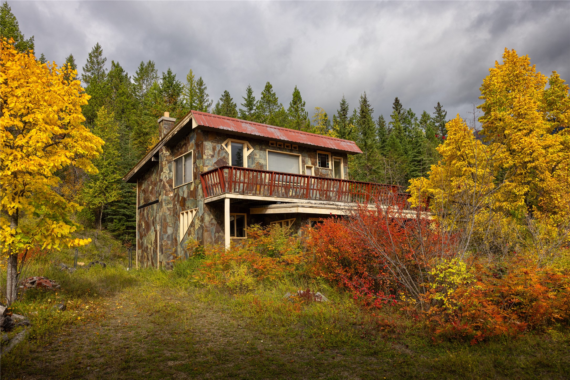 2400 Therriault Pass Road Unit: 230.179 Acres