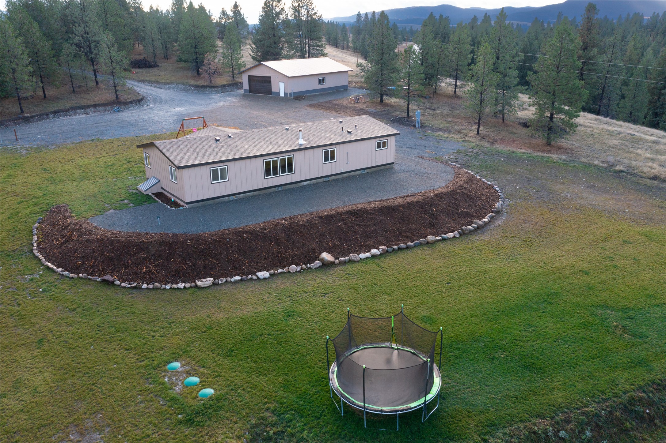 223/233 Happy Hollow