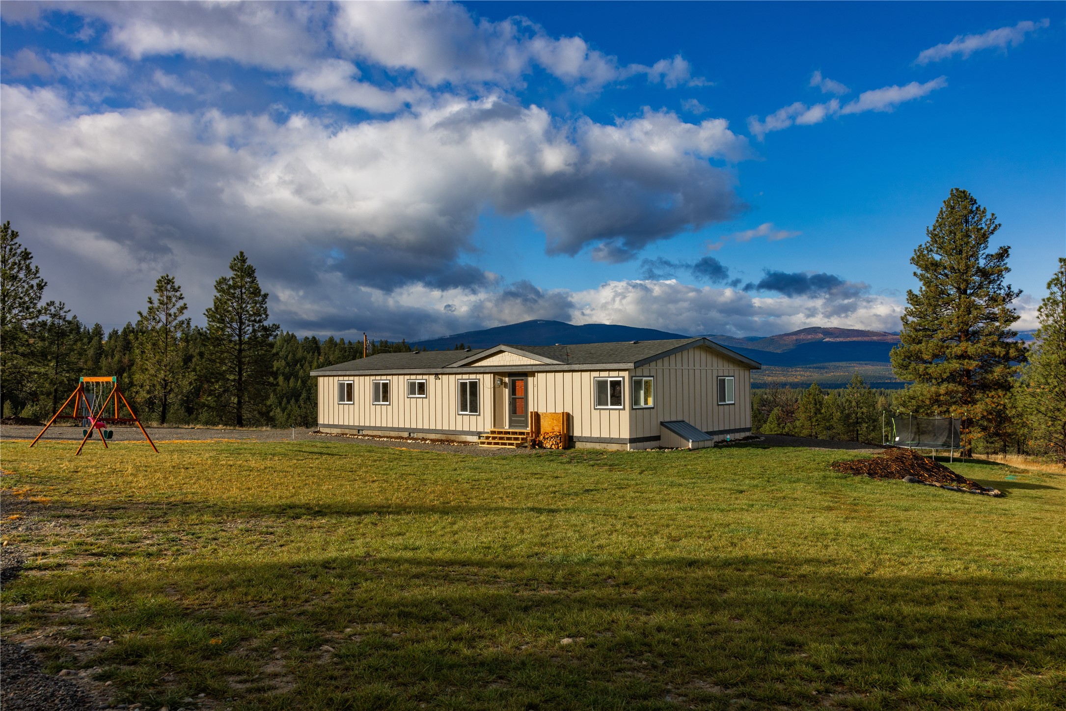 223/233 Happy Hollow