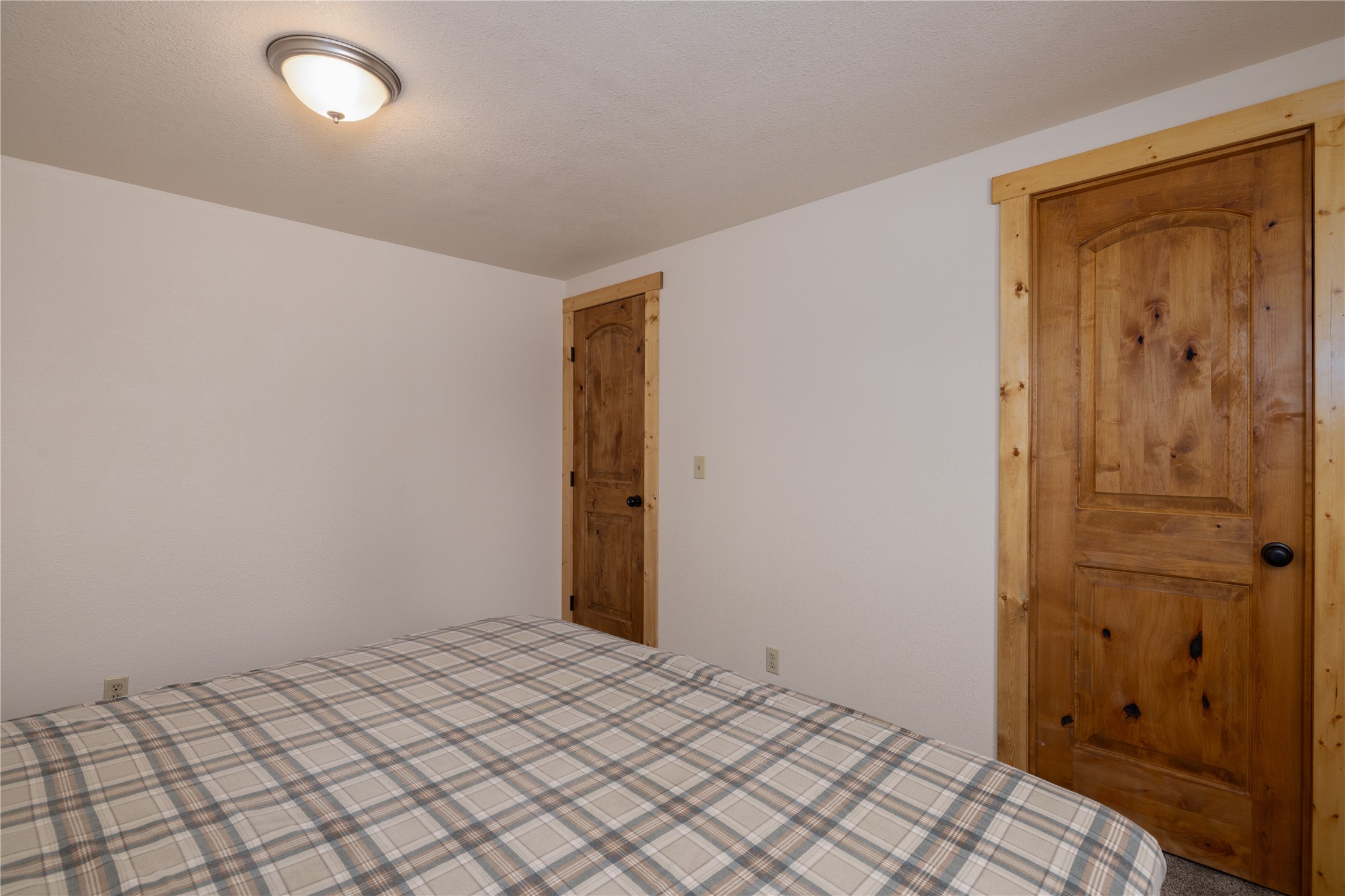 223/233 Happy Hollow