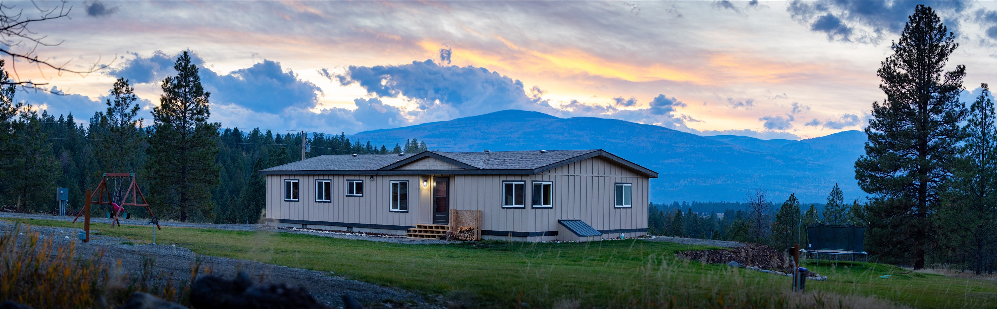 223/233 Happy Hollow