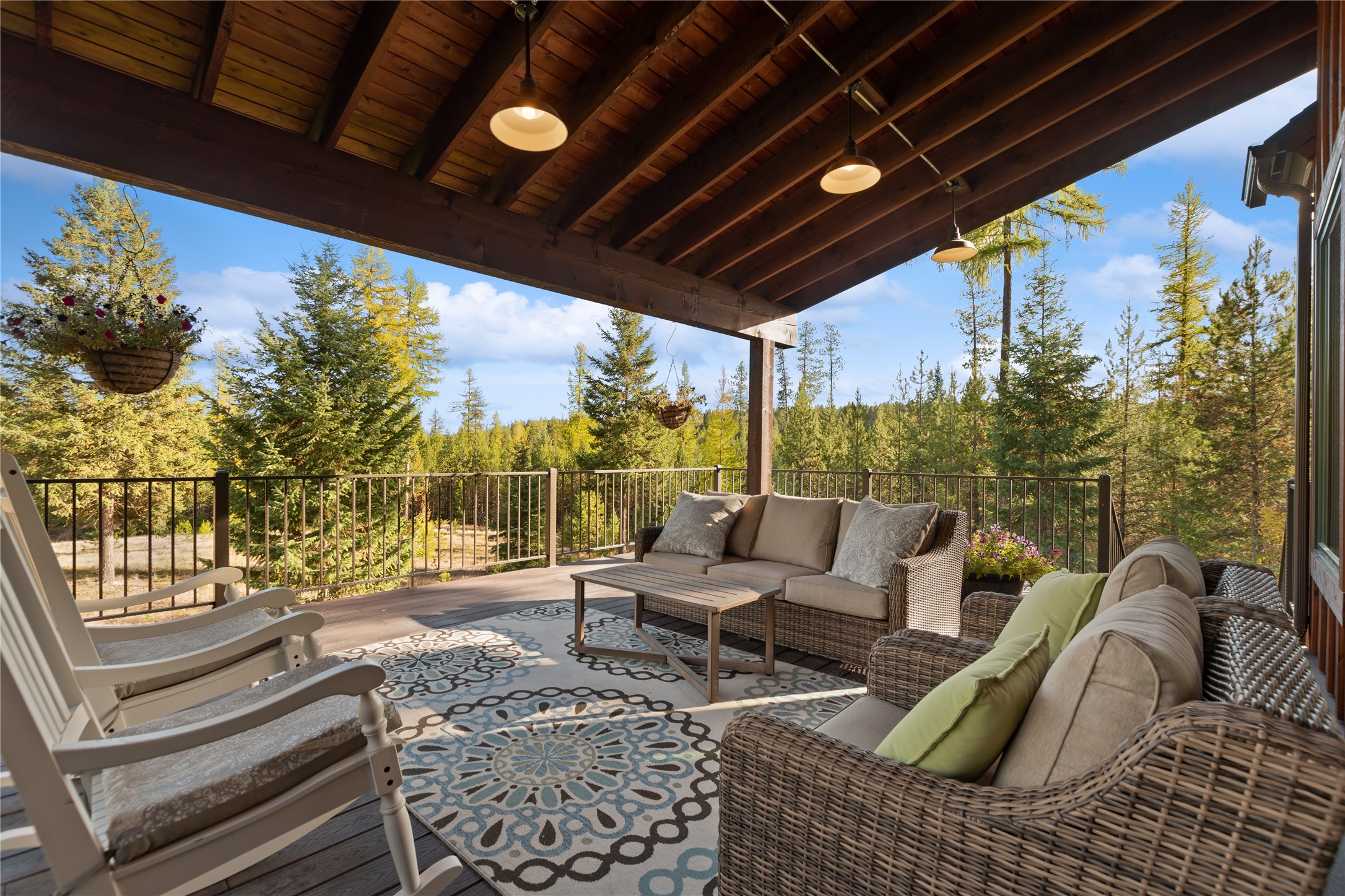 480 Whitefish Hills Loop