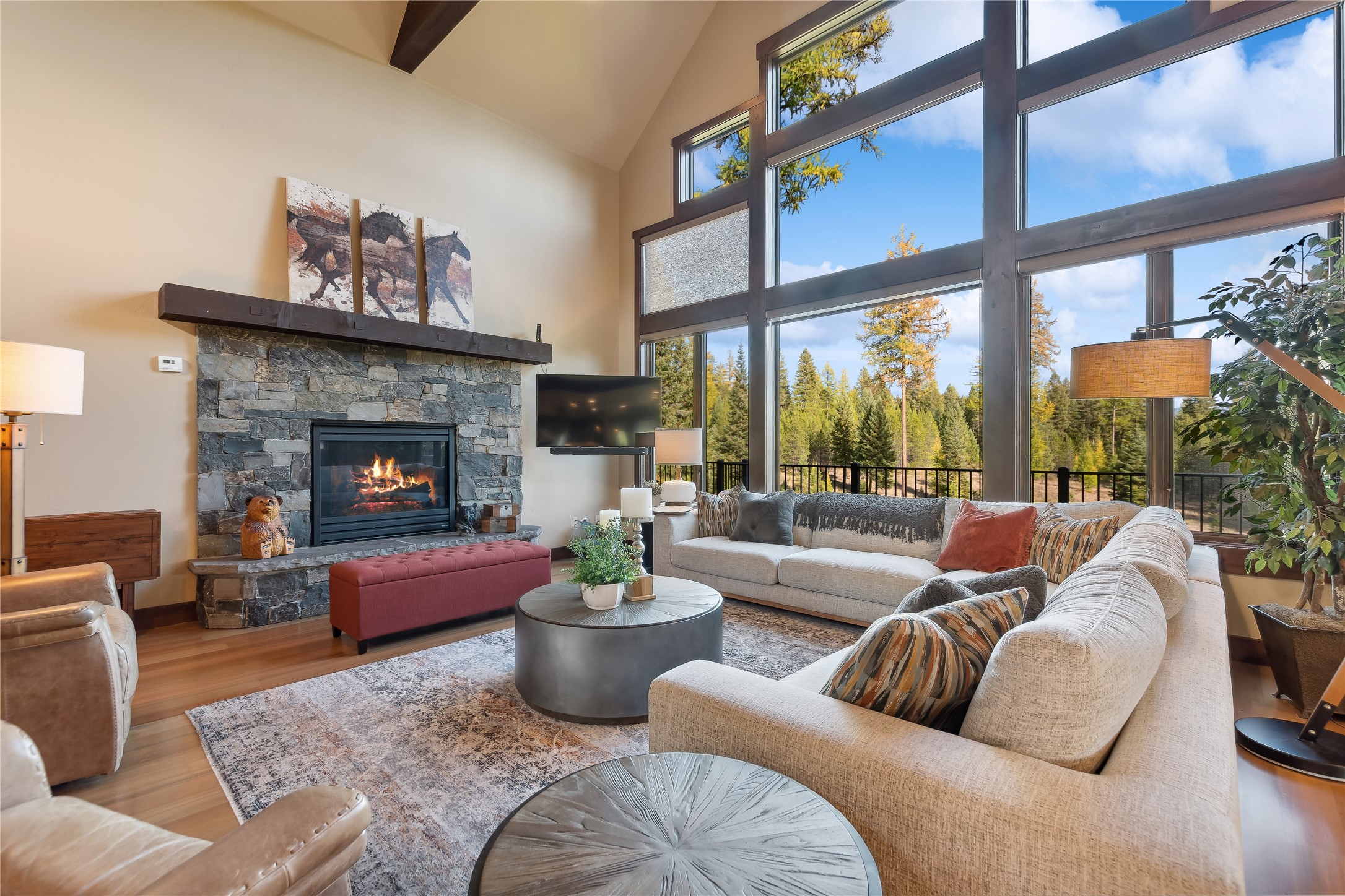 480 Whitefish Hills Loop