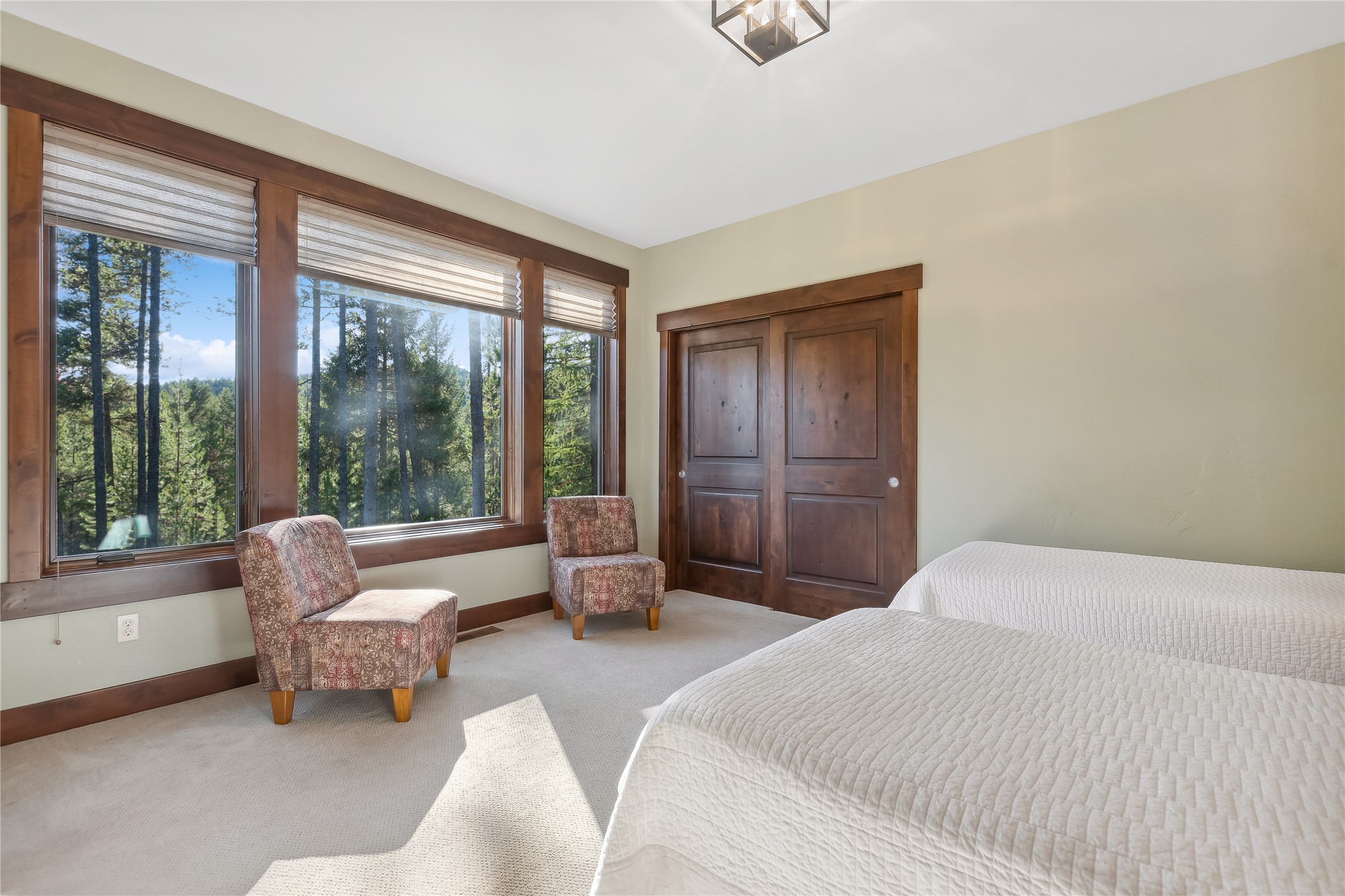 480 Whitefish Hills Loop