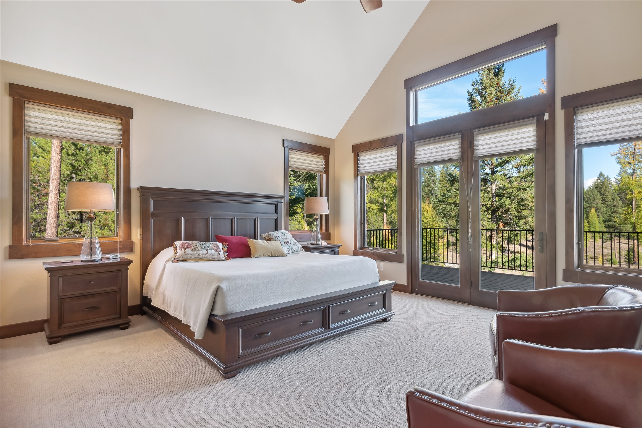 480 Whitefish Hills Loop