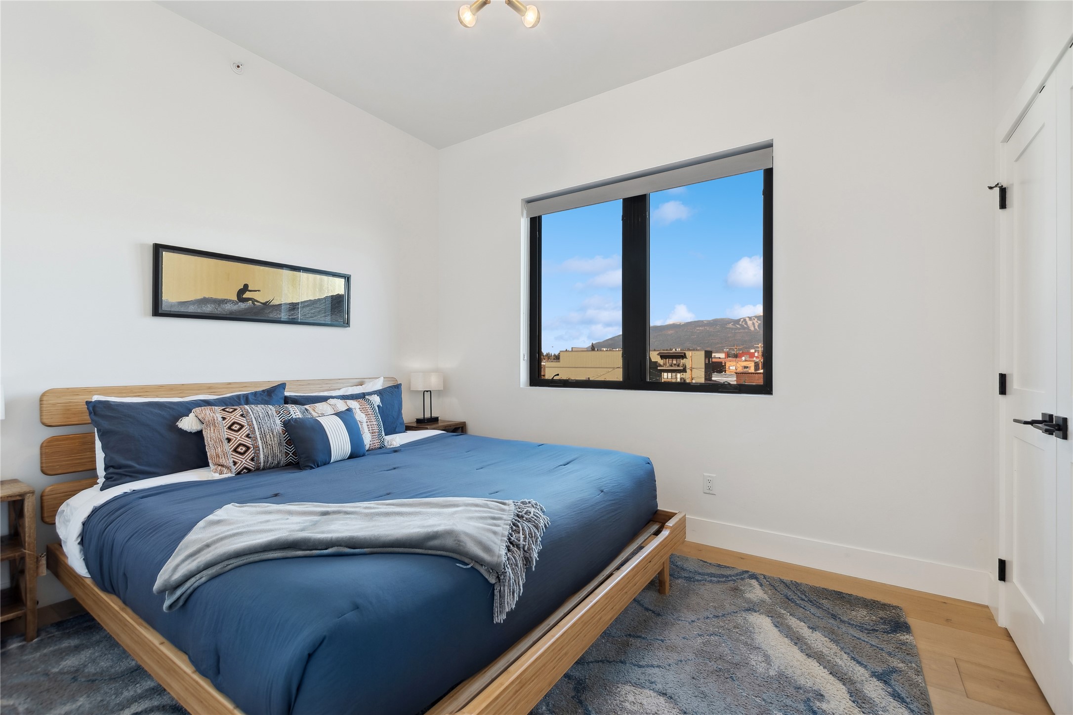 334 Central Avenue Unit: 303