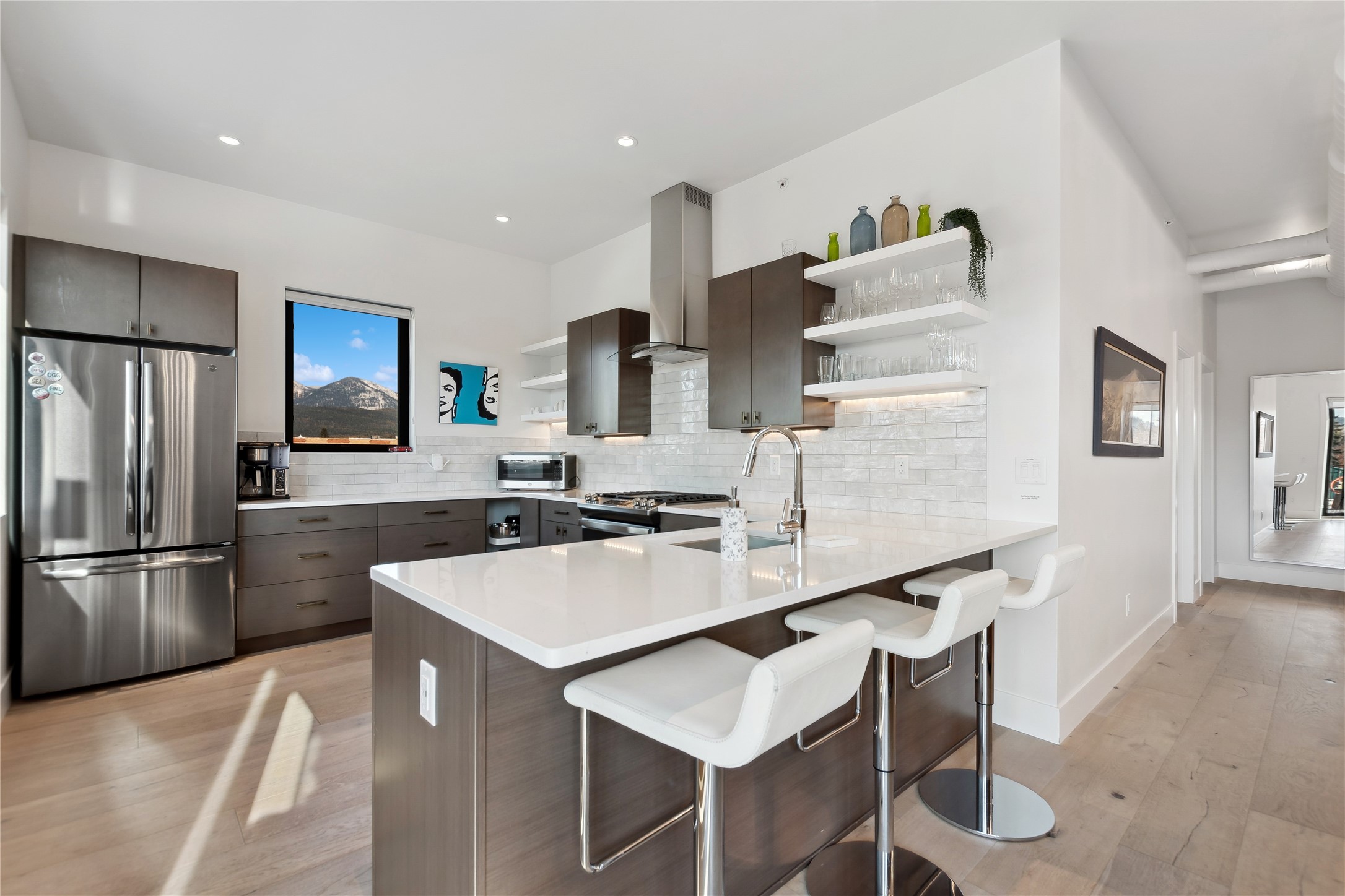 334 Central Avenue Unit: 303