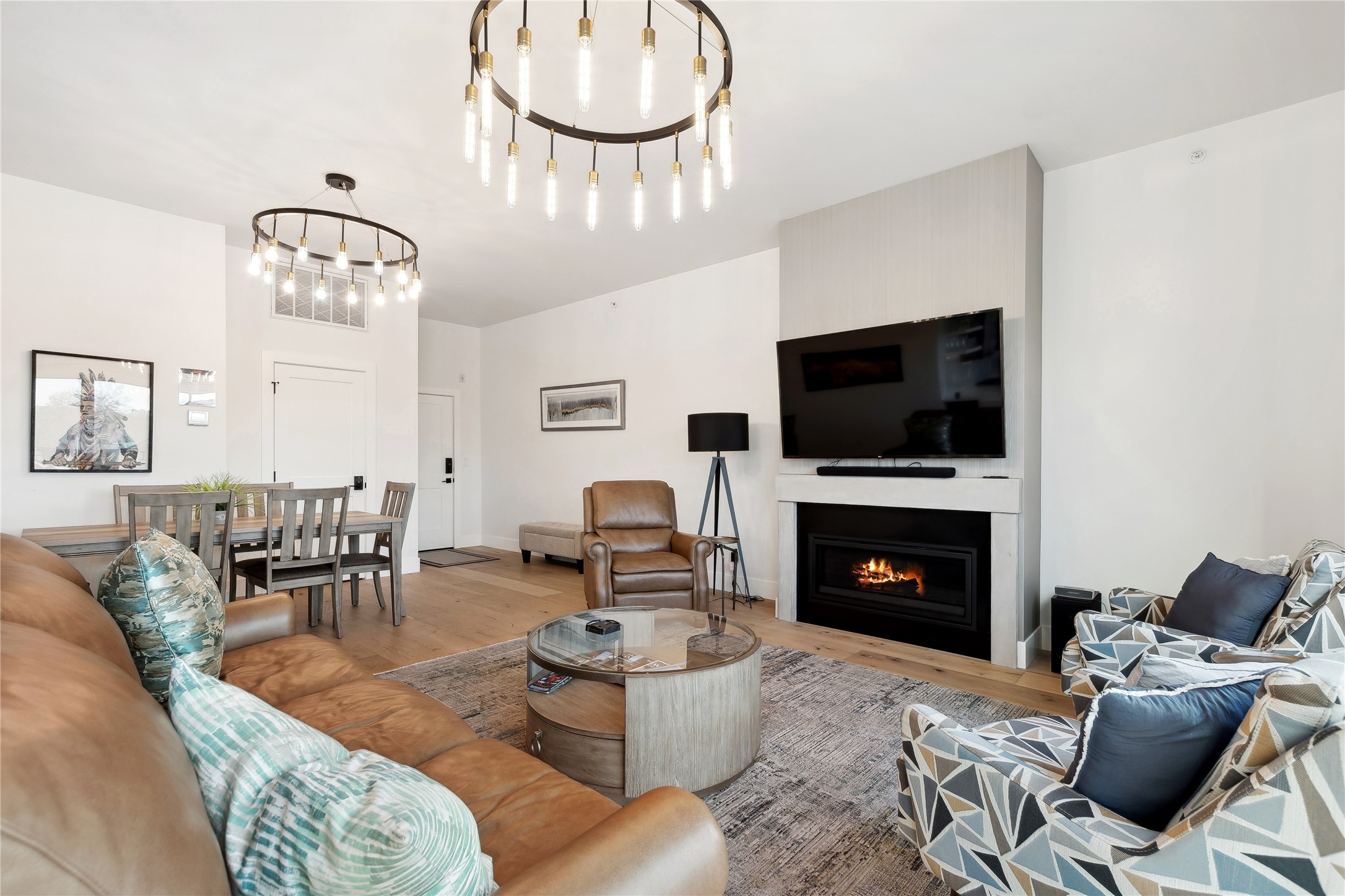 334 Central Avenue Unit: 303