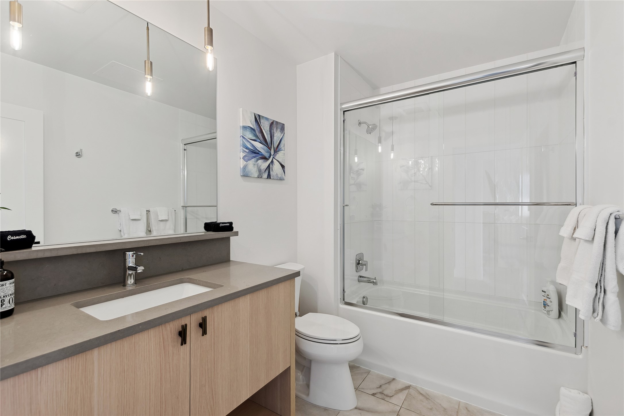 334 Central Avenue Unit: 303