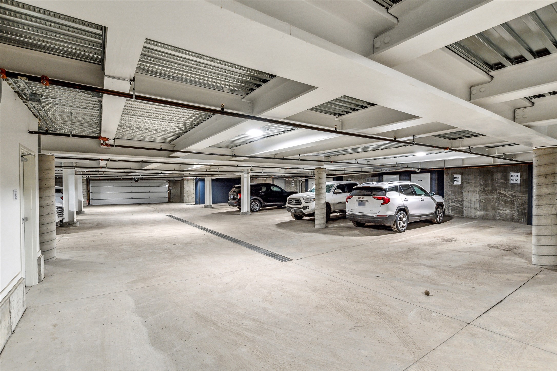 334 Central Avenue Unit: 303