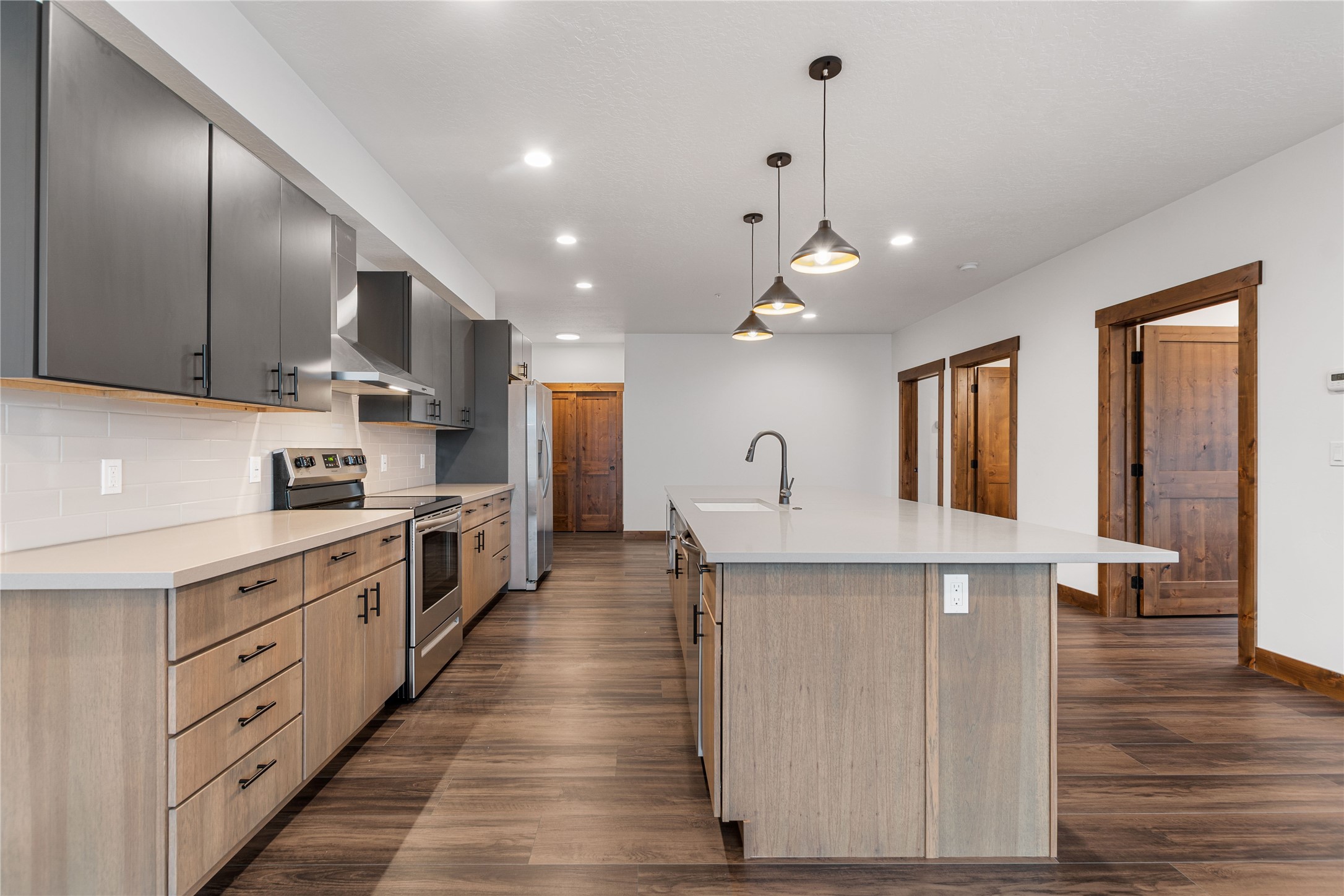 540 Nucleus Avenue 302