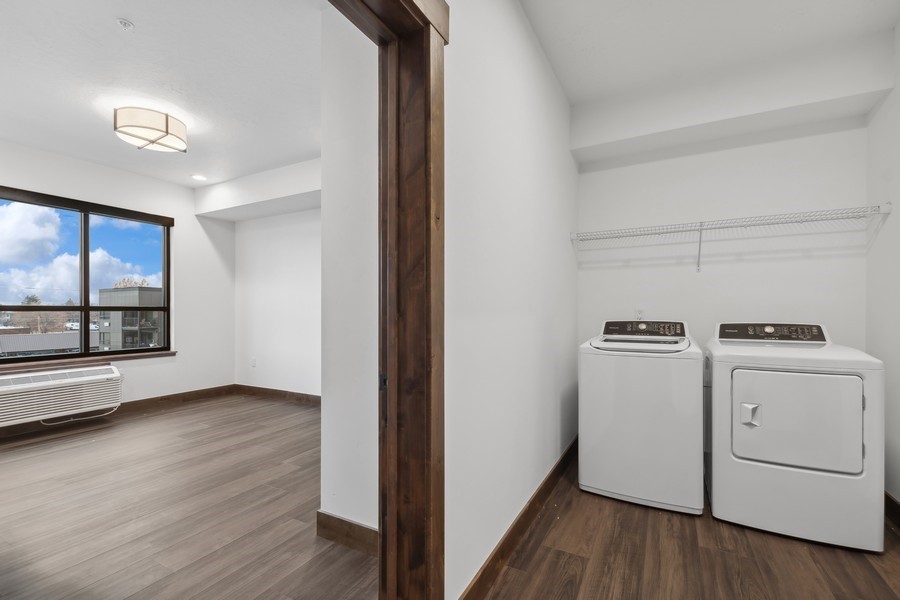 540 Nucleus Avenue 304