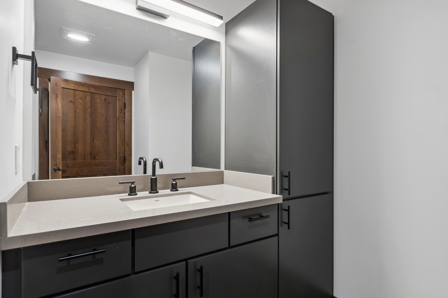 540 Nucleus Avenue 304