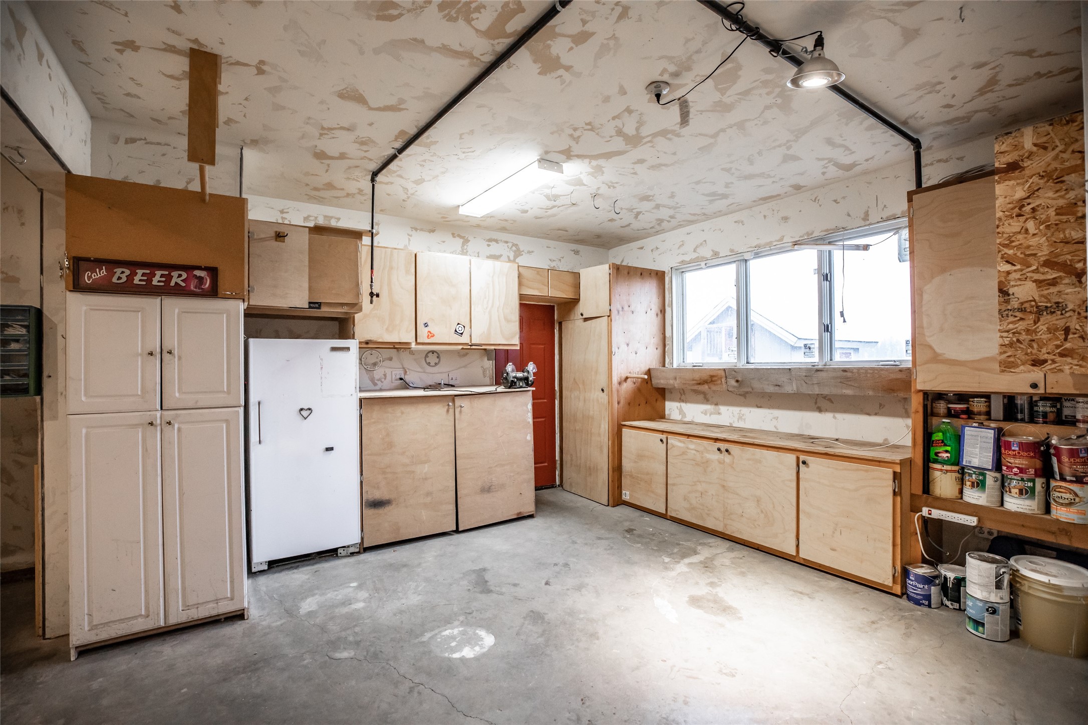 1023 Creek View Drive