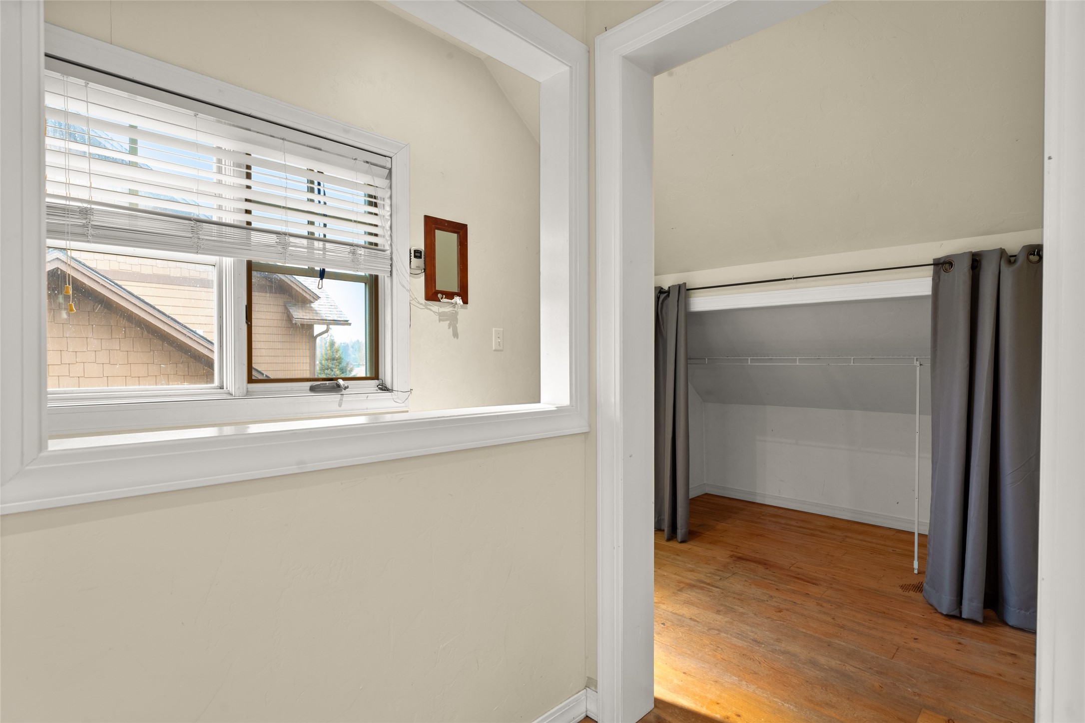 1023 Creek View Drive