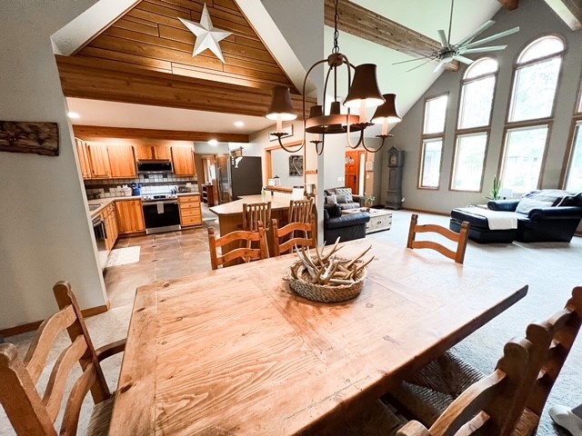 175 & 185 Sapphire Court