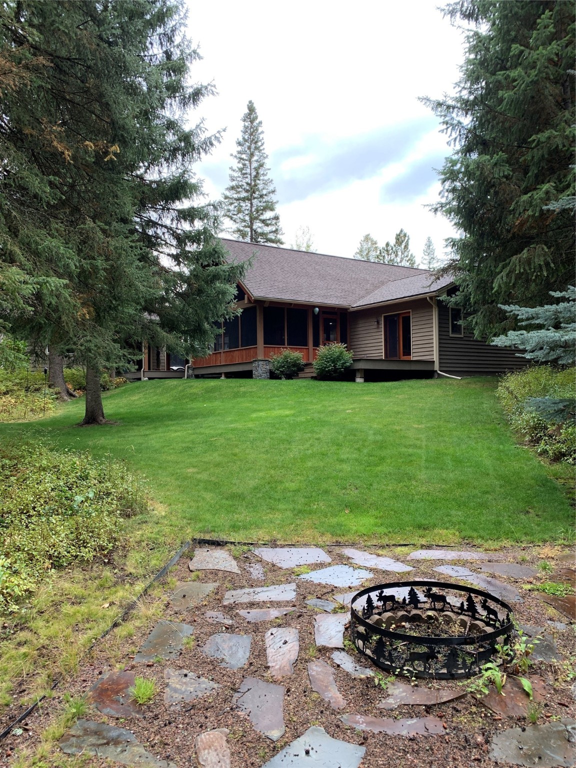 175 & 185 Sapphire Court