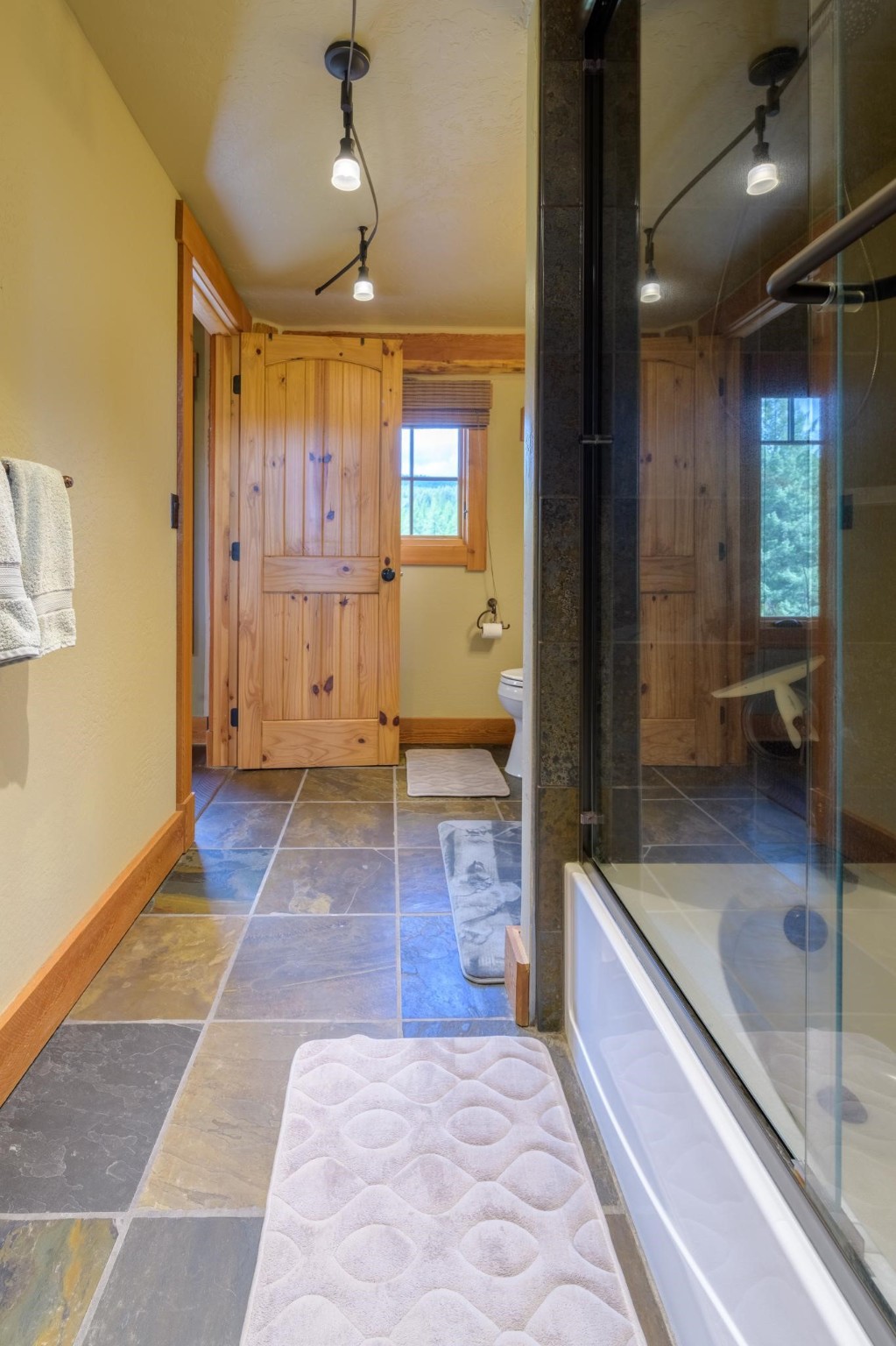 200 Cliff Creek Road