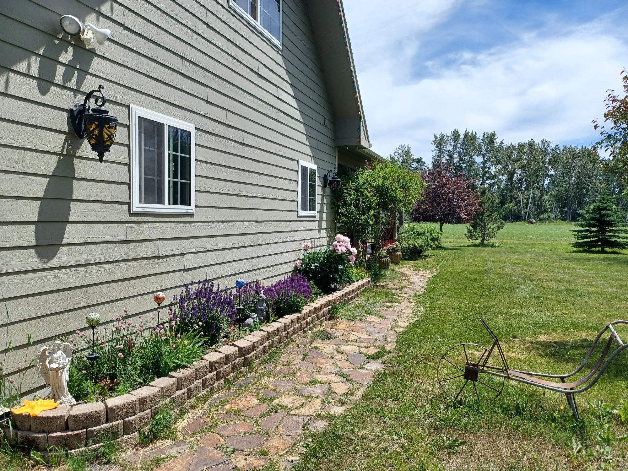 2615 Helena Flats Road