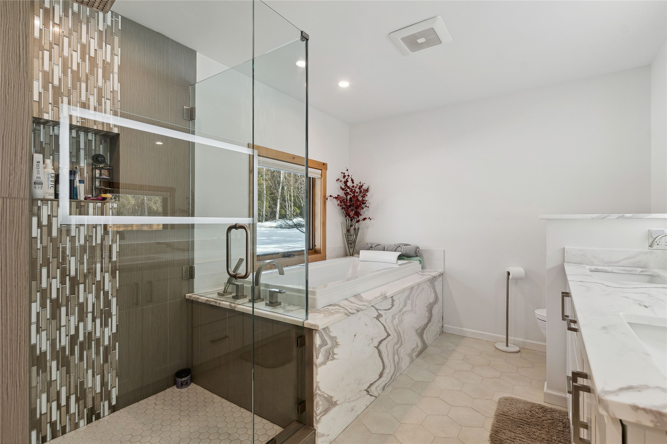 700 Wolf Creek Drive