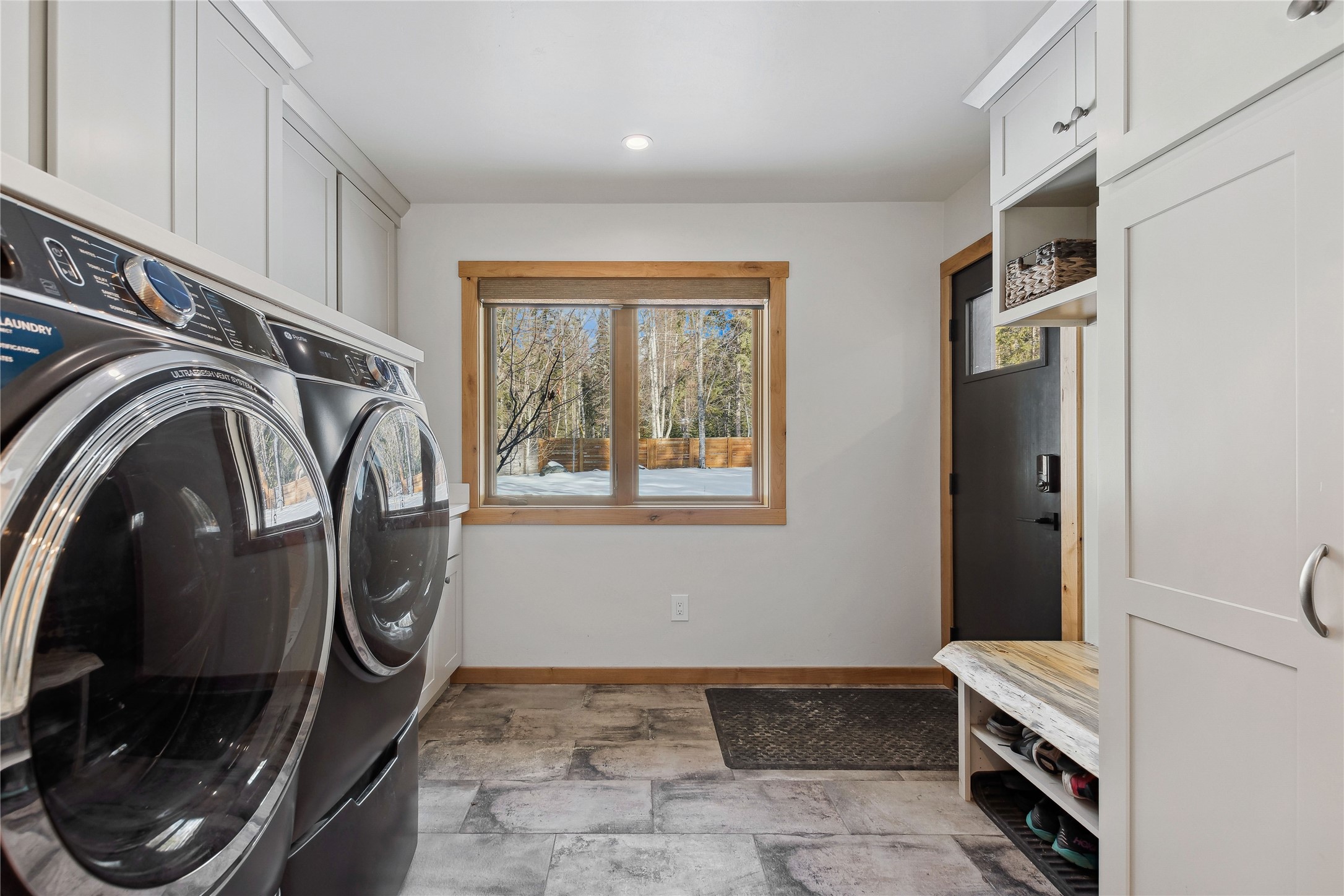 700 Wolf Creek Drive