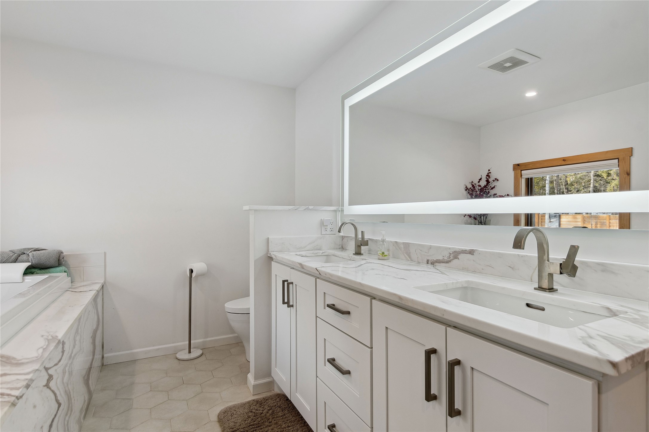 700 Wolf Creek Drive