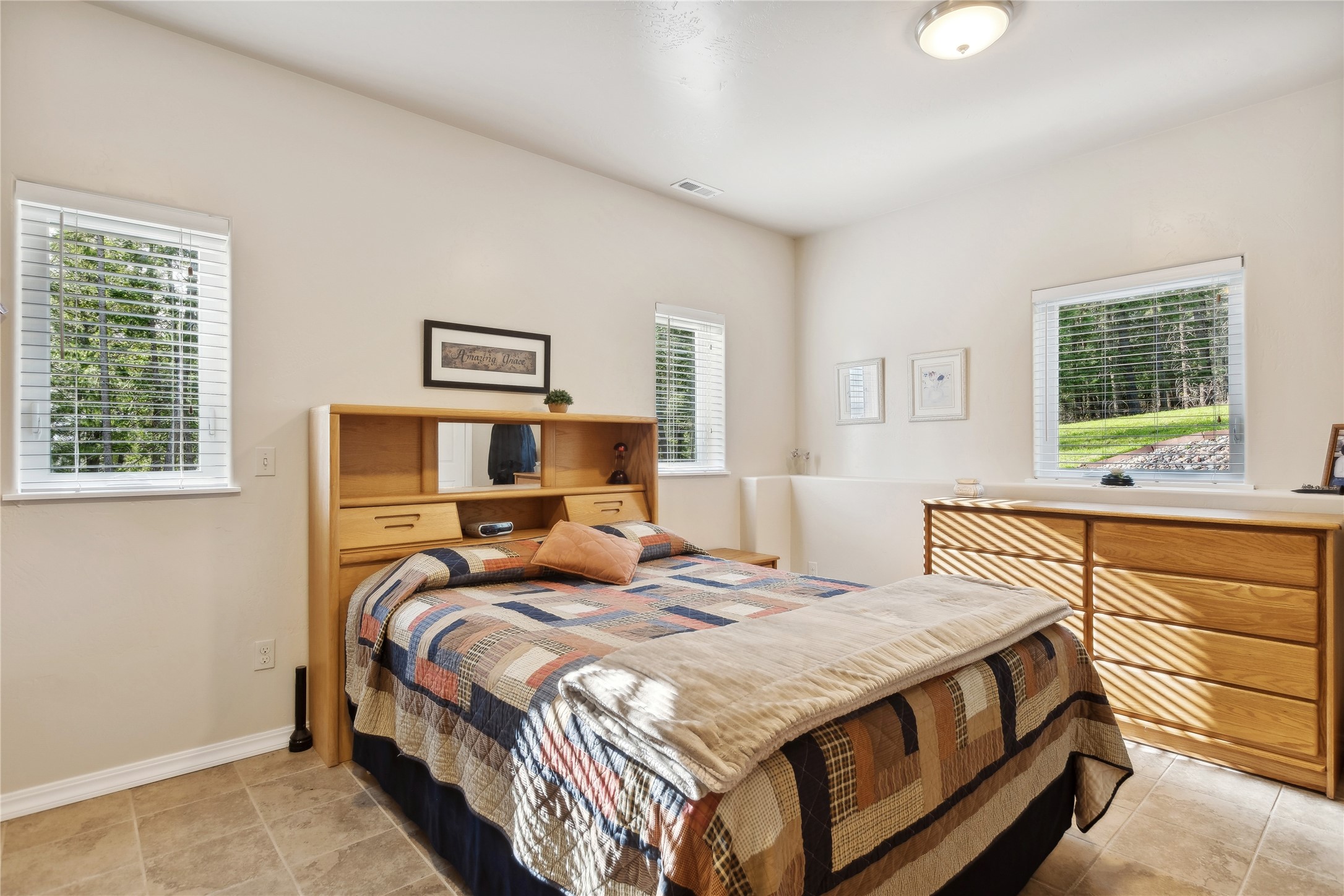 1530 Highway 206