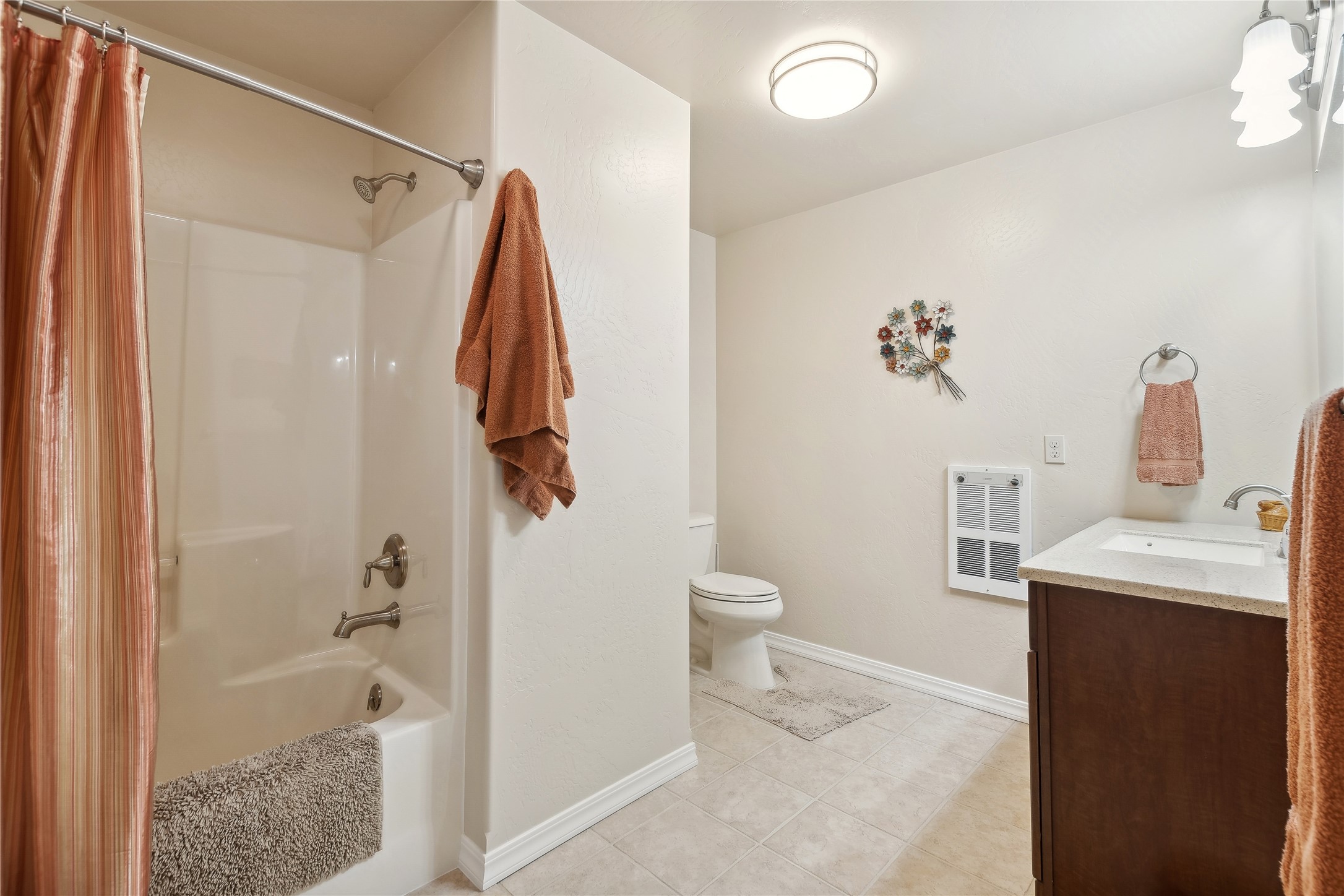 1530 Highway 206