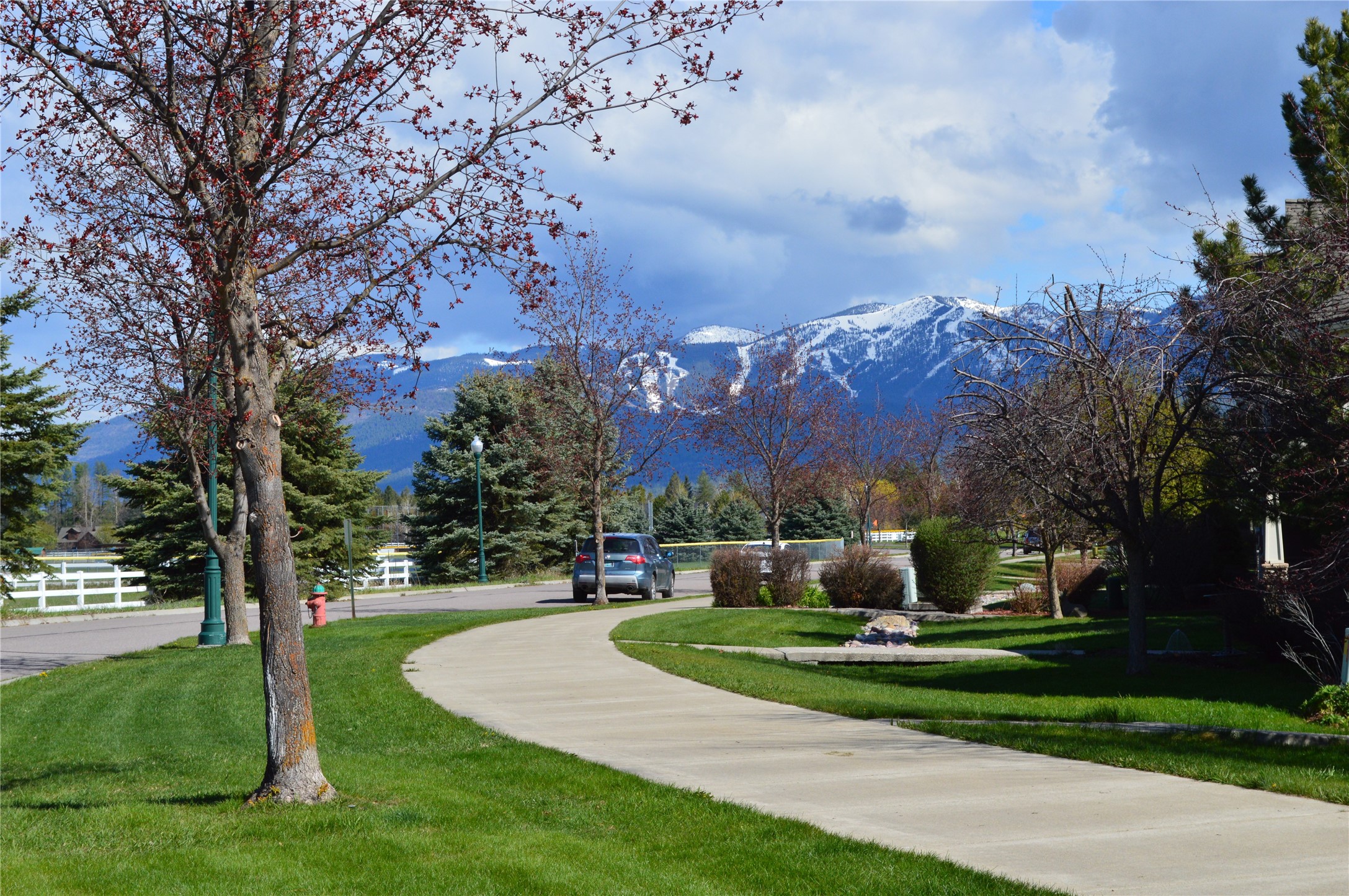 5145 River Lakes Parkway