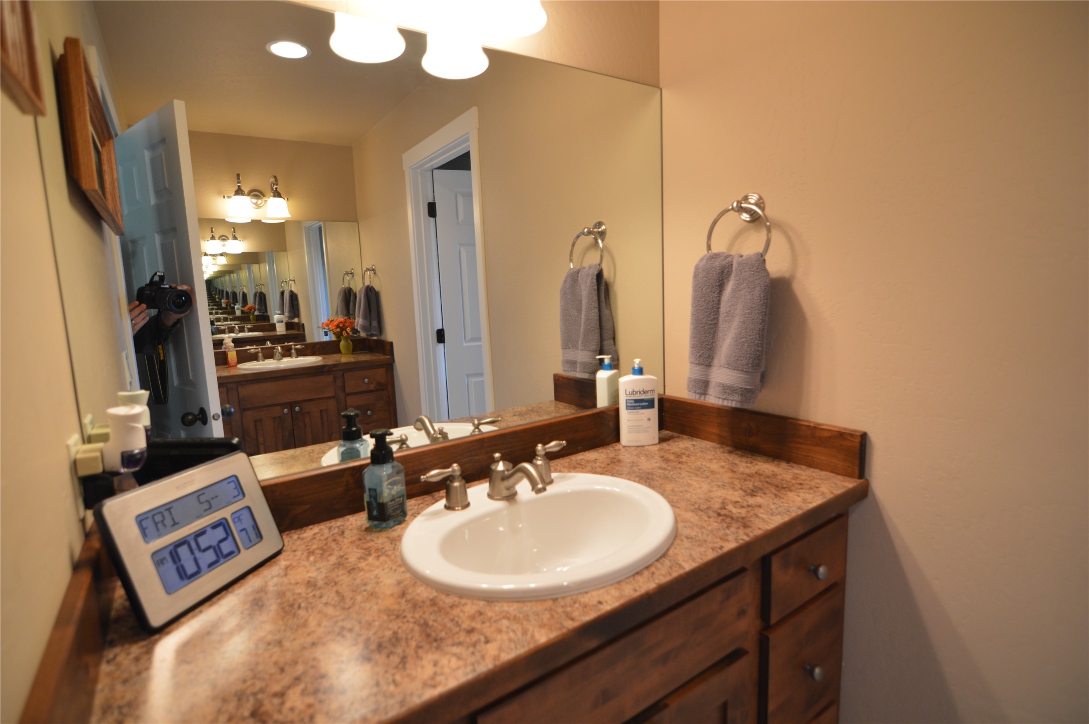 5145 River Lakes Parkway