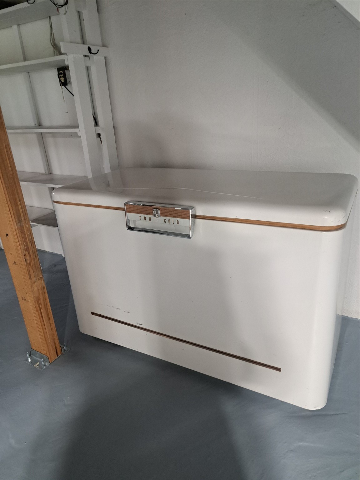 563 1st Avenue East North