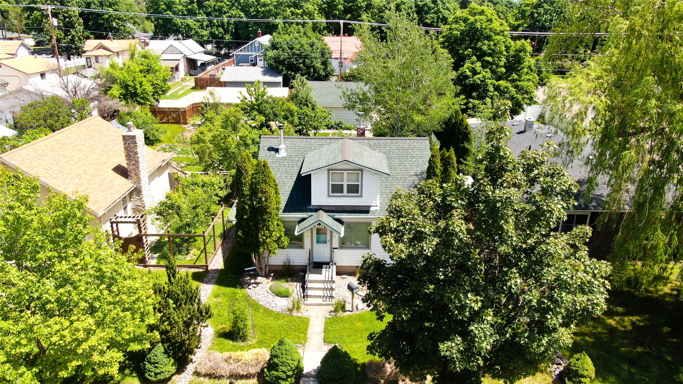 563 1st Avenue East North