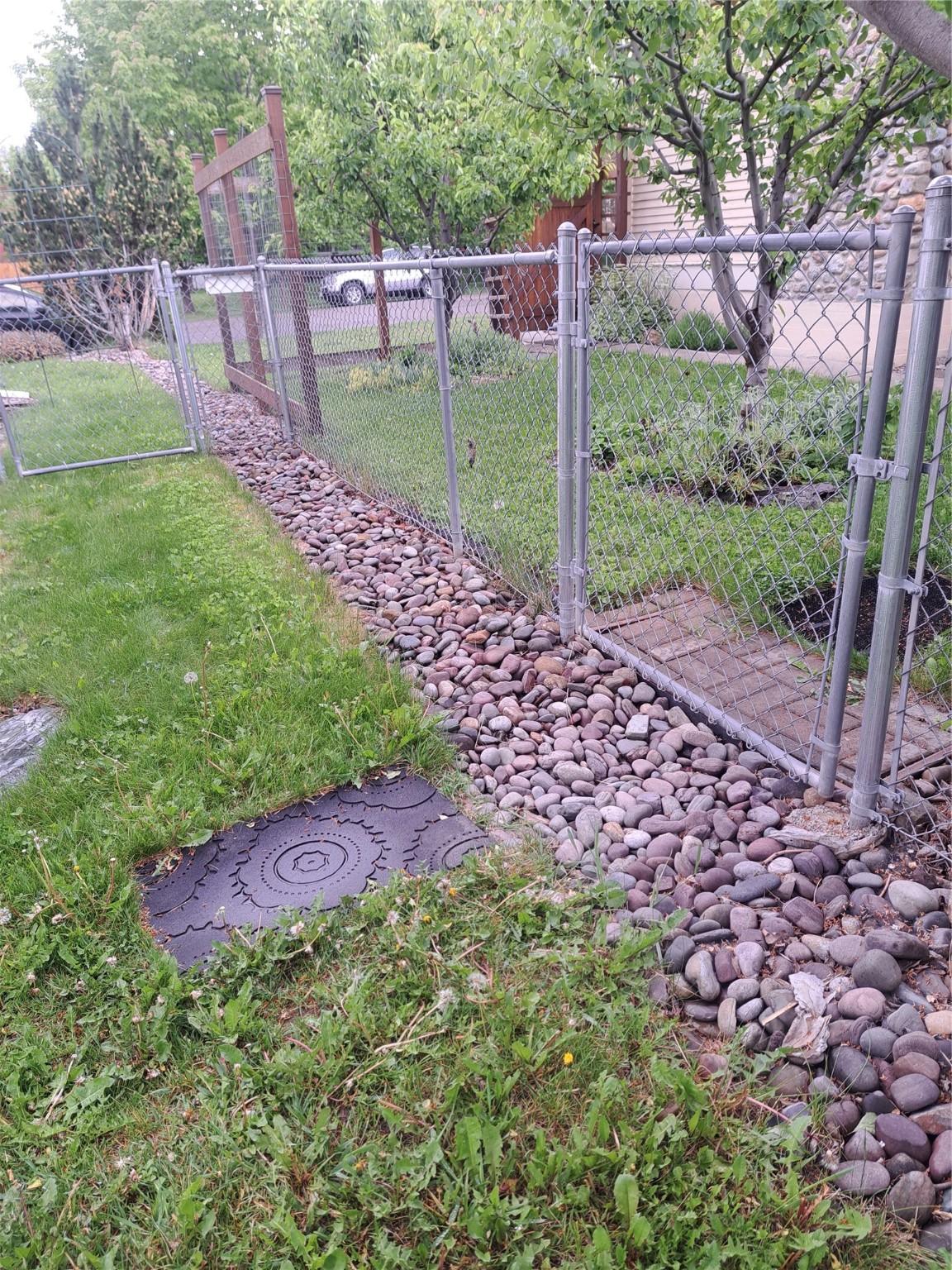 563 1st Avenue East North