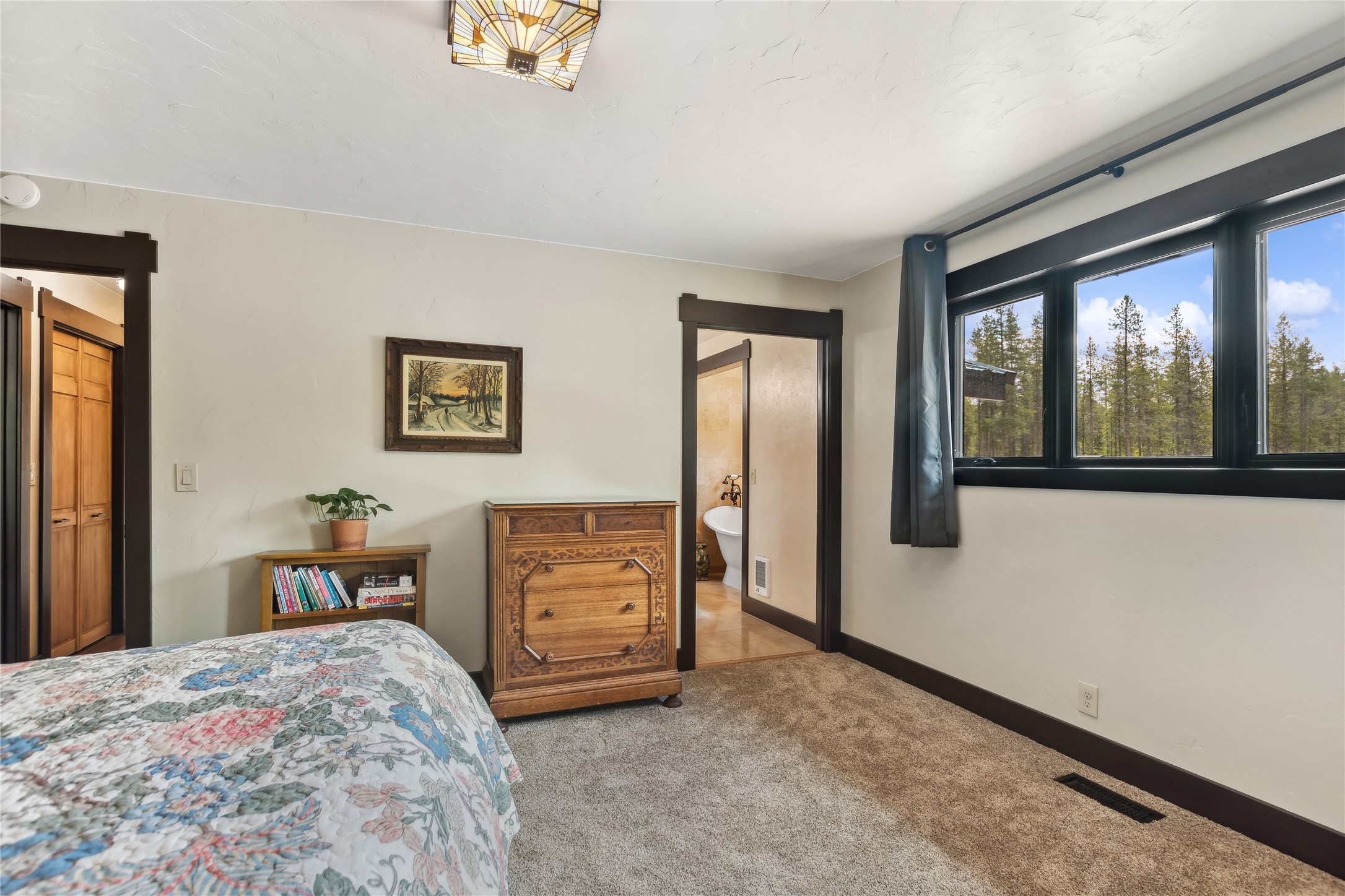 4749 Smokey Bear Lane