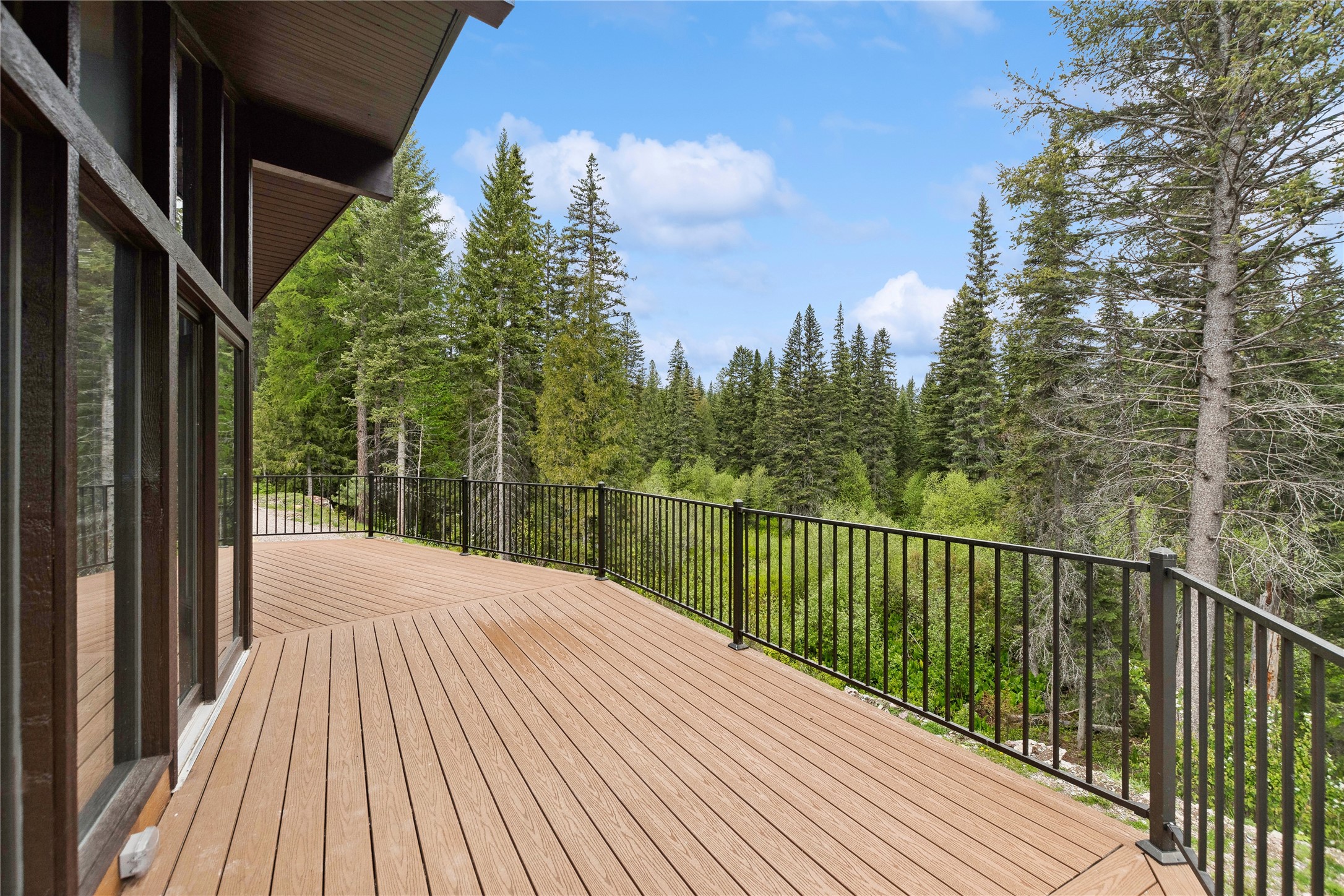 4749 Smokey Bear Lane