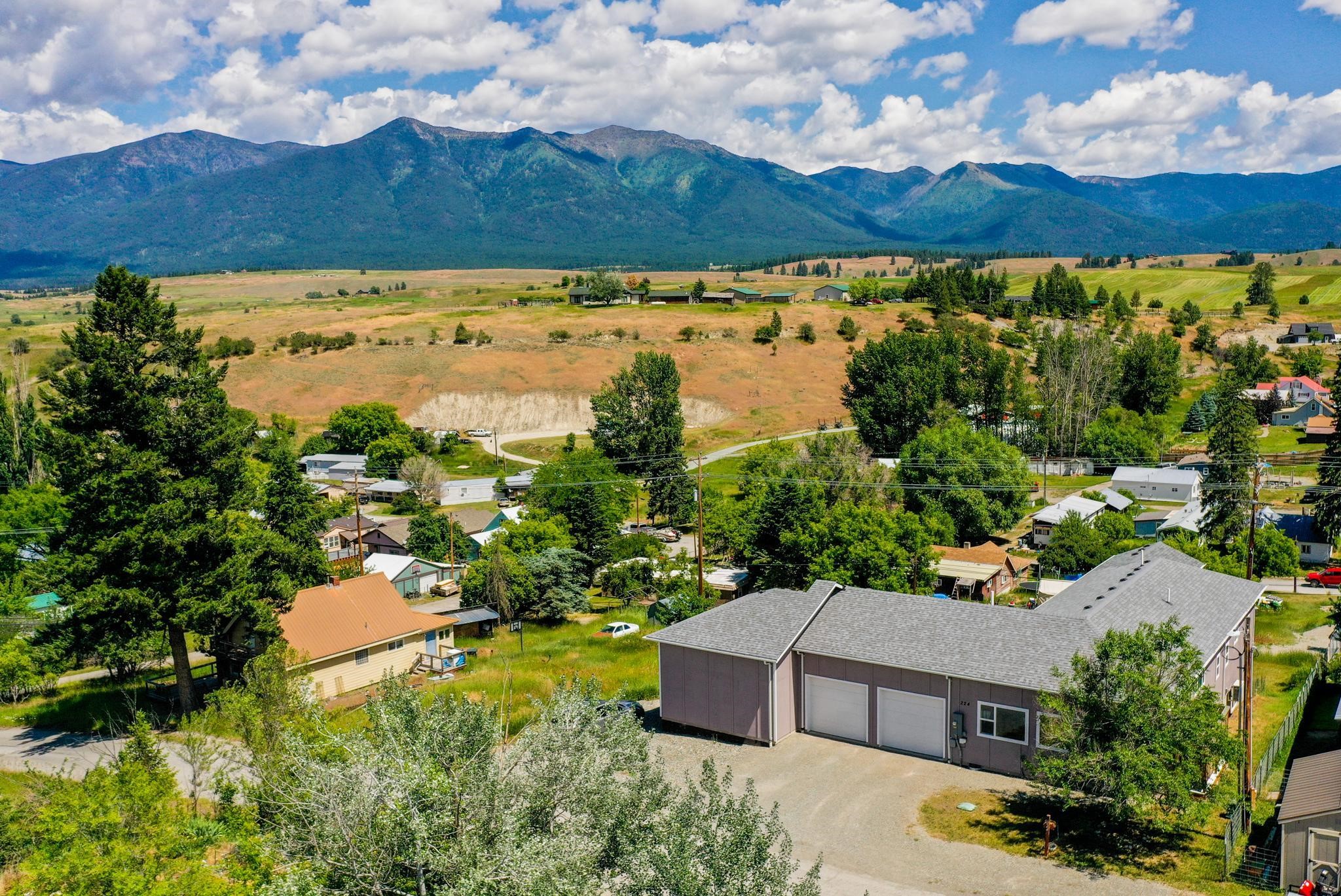 224 6th Avenue E Lot 23 & 24