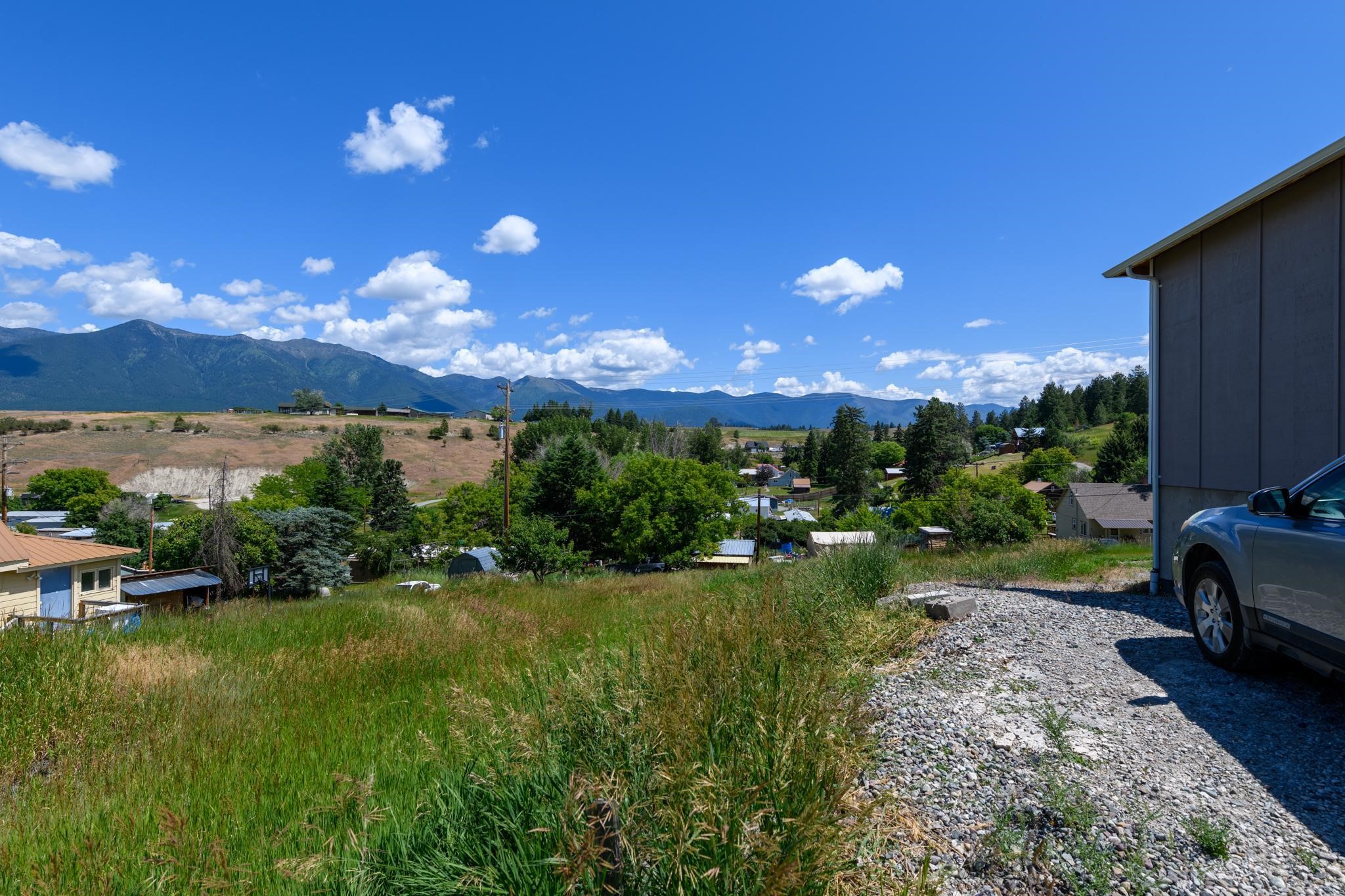 224 6th Avenue E Lot 23 & 24