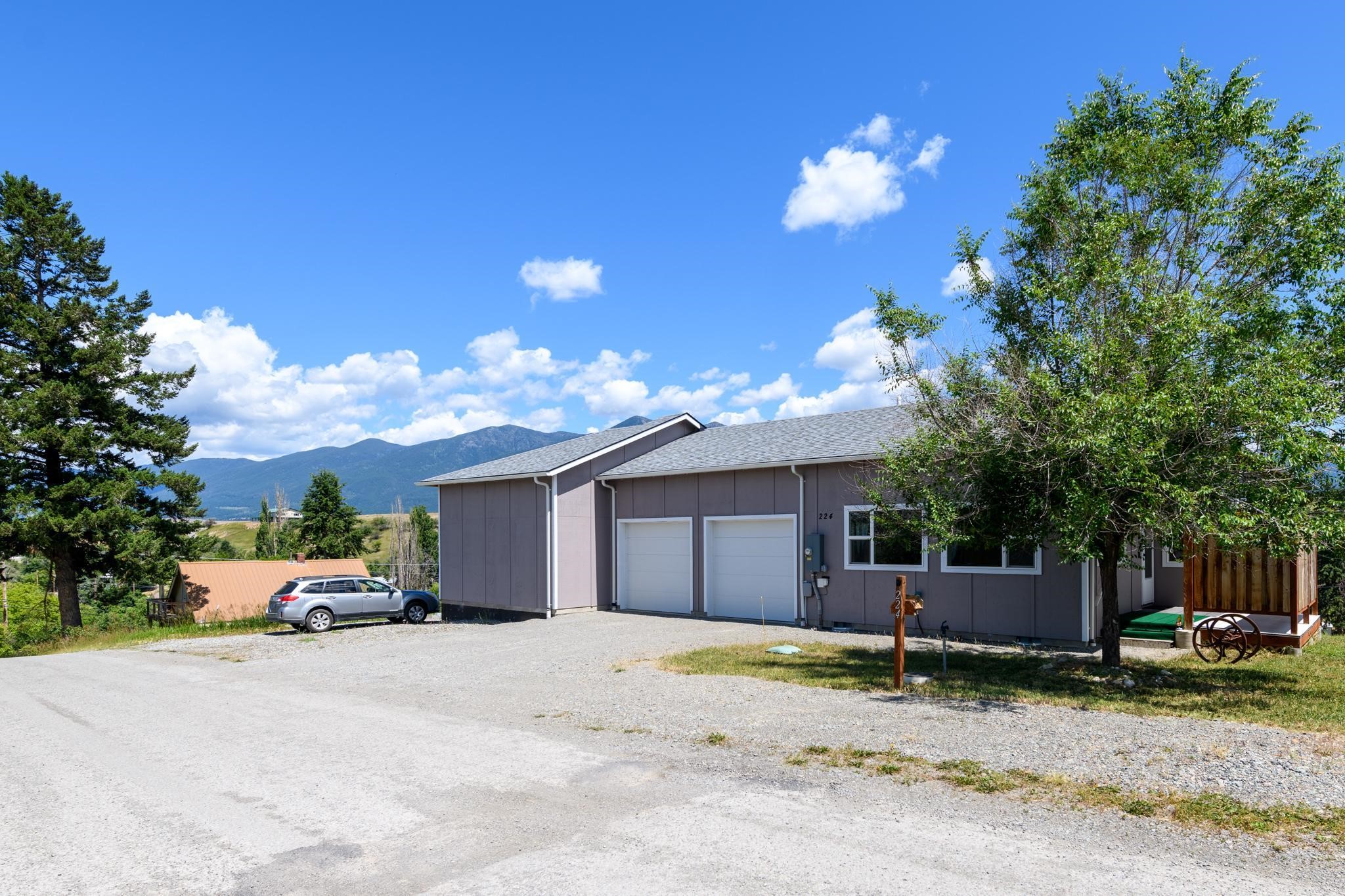 224 6th Avenue E Lot 23 & 24