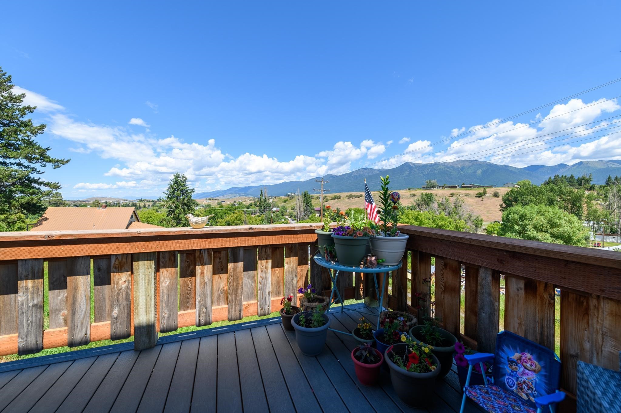 224 6th Avenue E Lot 23 & 24