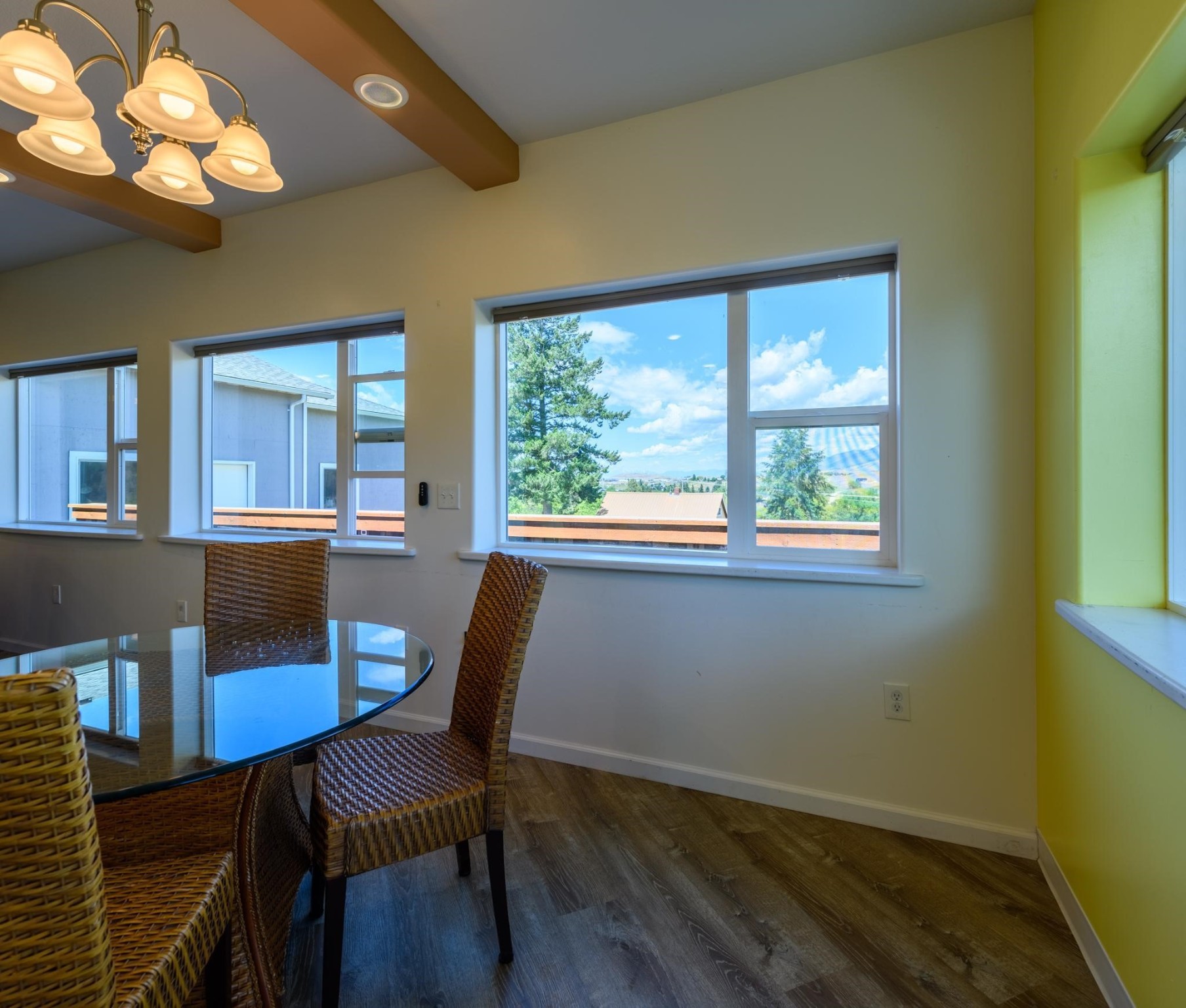 224 6th Avenue E Lot 23 & 24