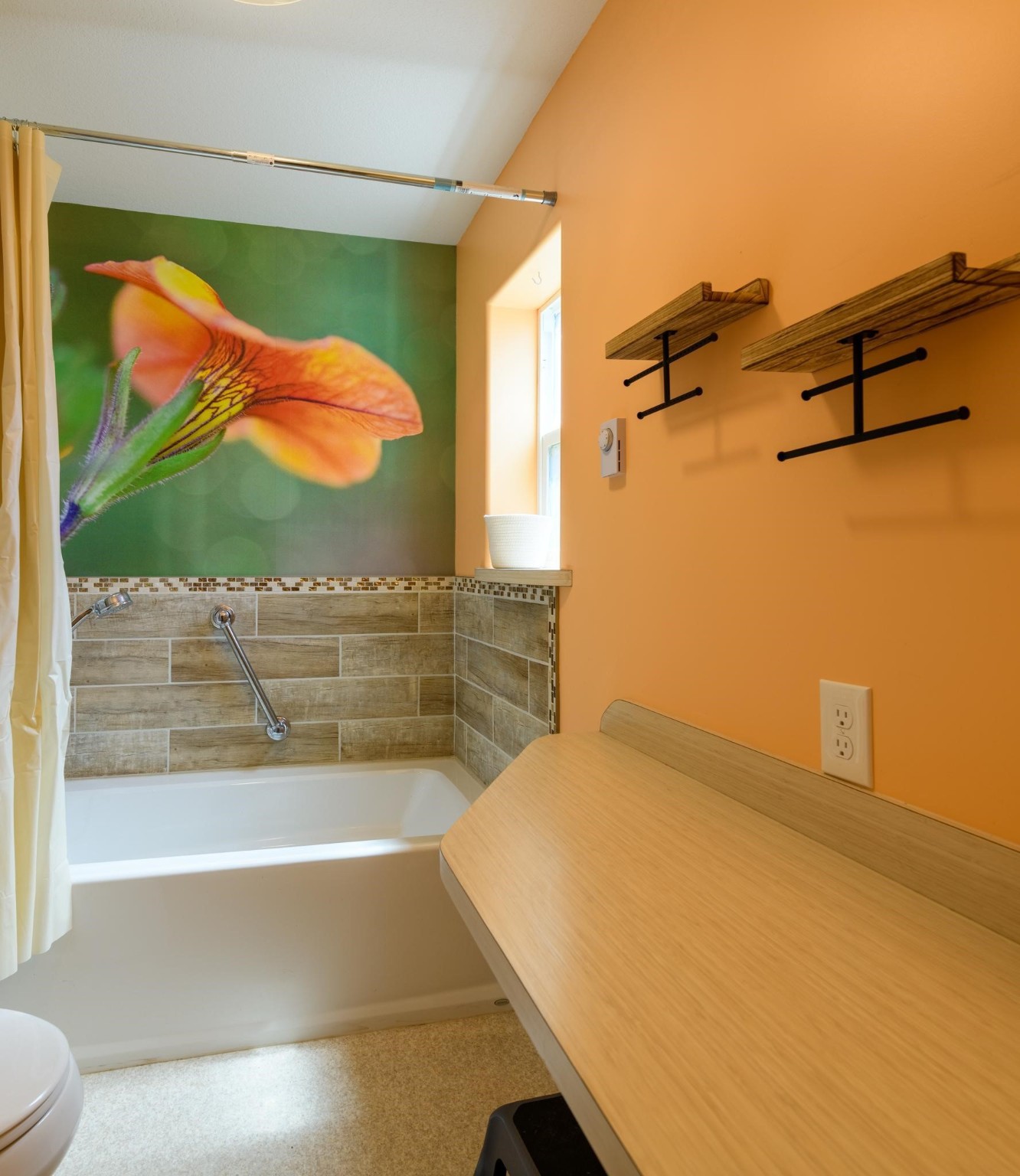 224 6th Avenue E Lot 23 & 24