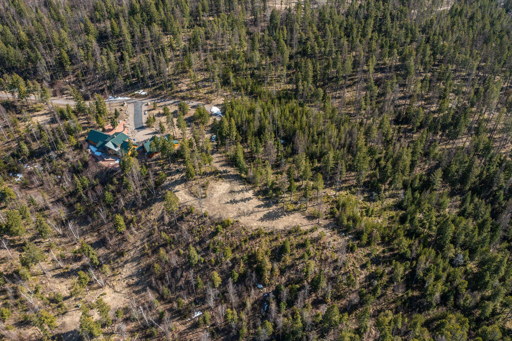 386 Glacier Hills Drive W