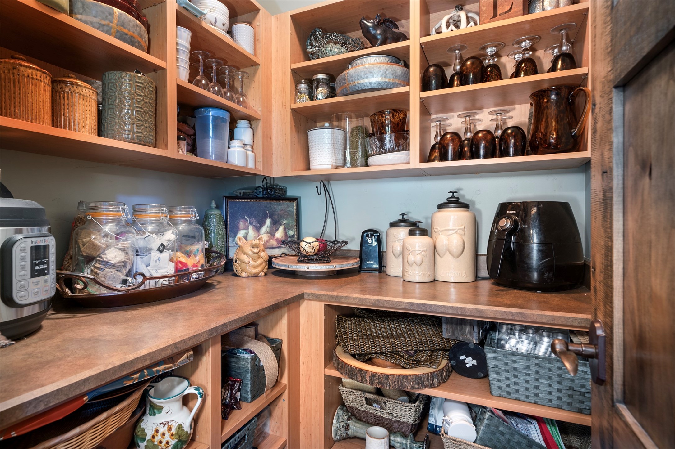 1055 Whispering Rock Road