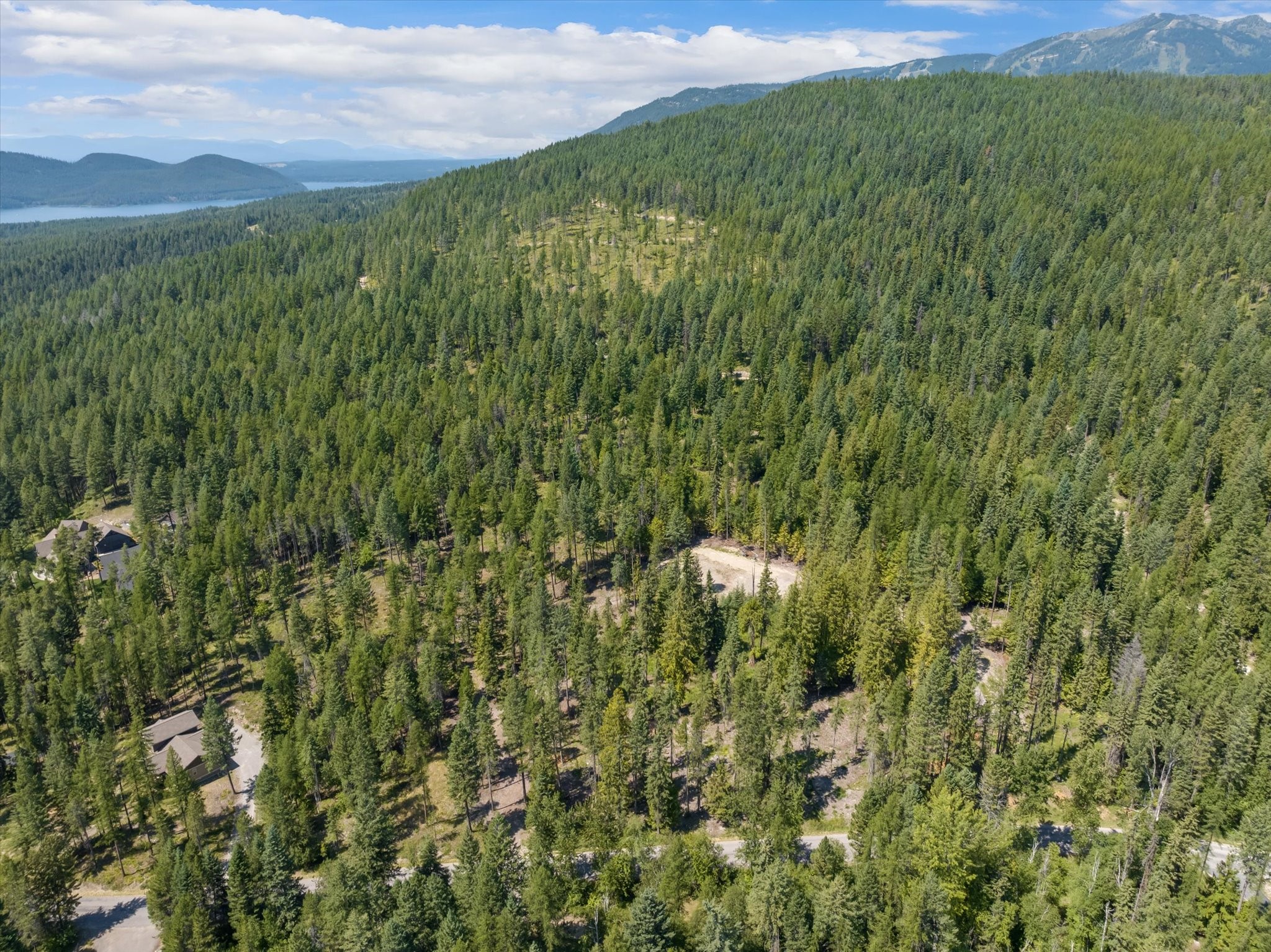 770 Northwoods Drive