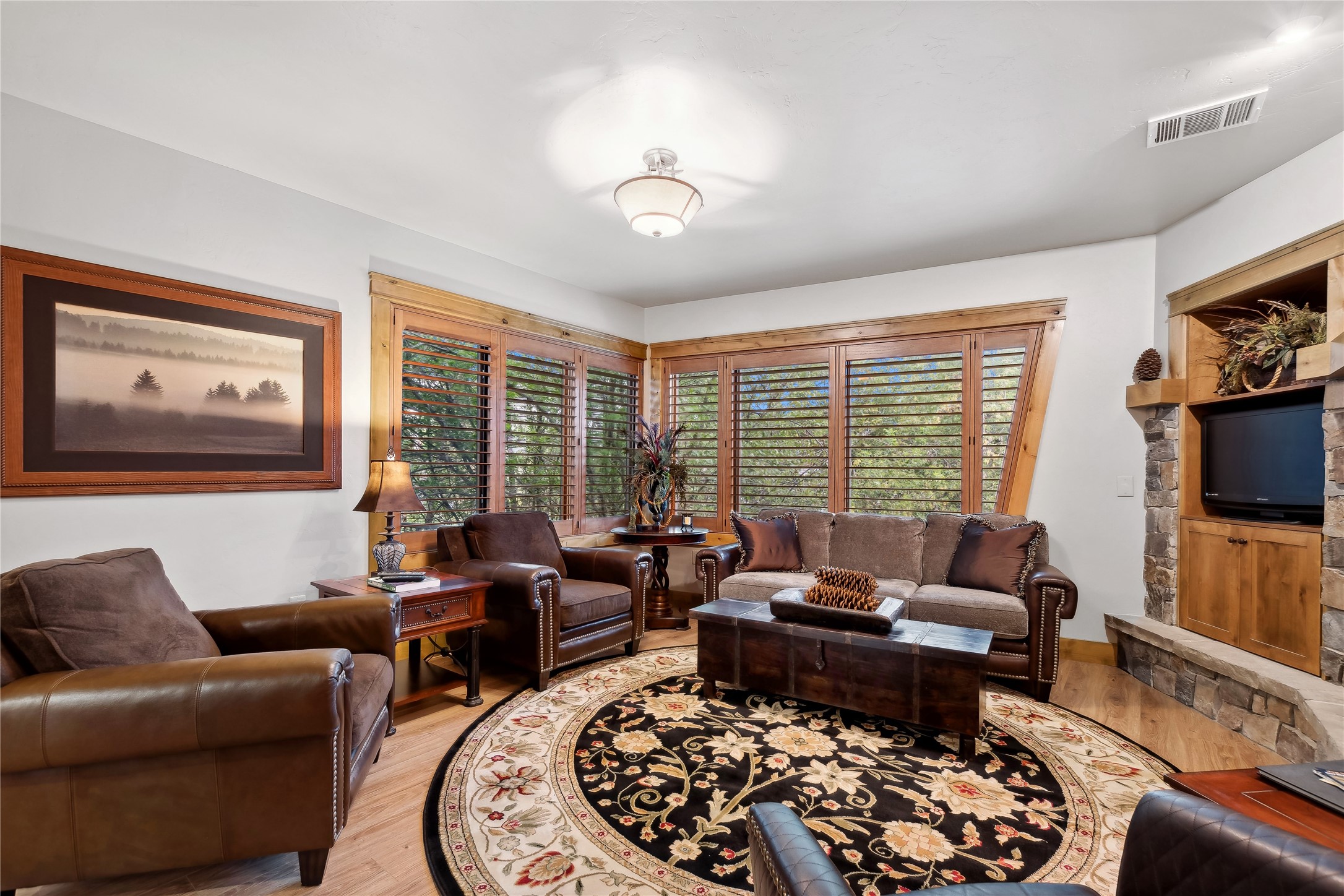 600 Grand Drive 13
