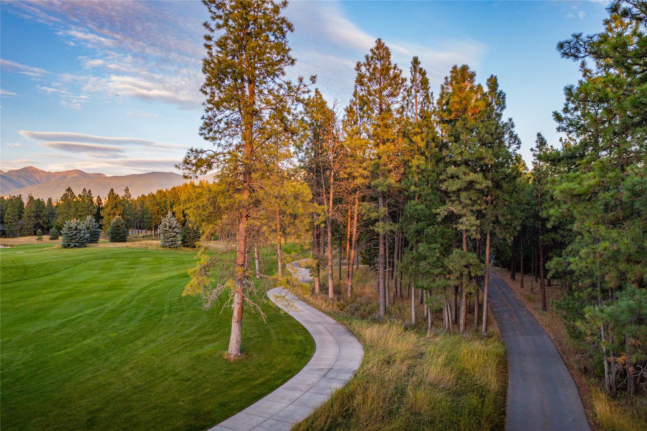 576 Koocanusa Estates Drive