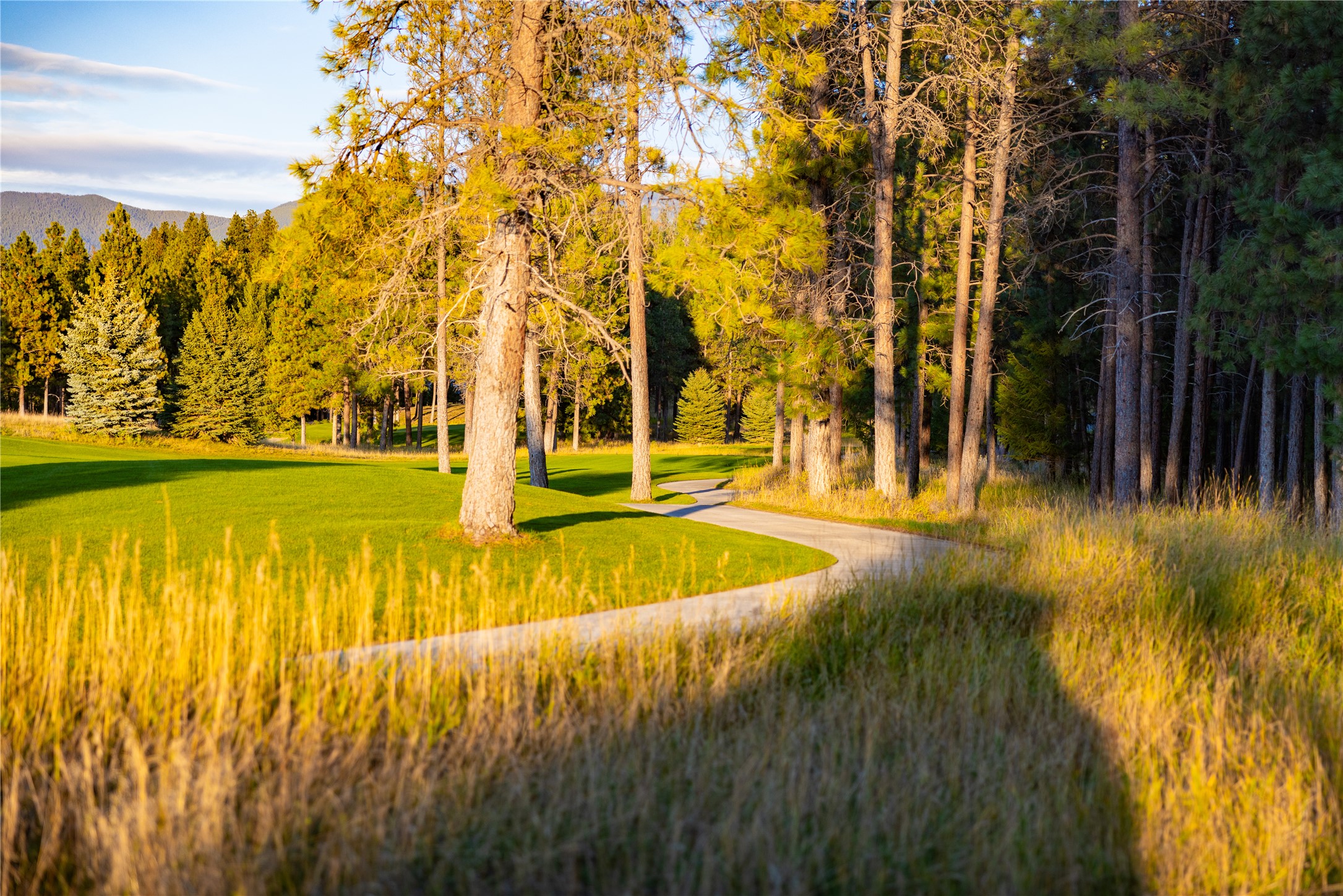 576 Koocanusa Estates Drive